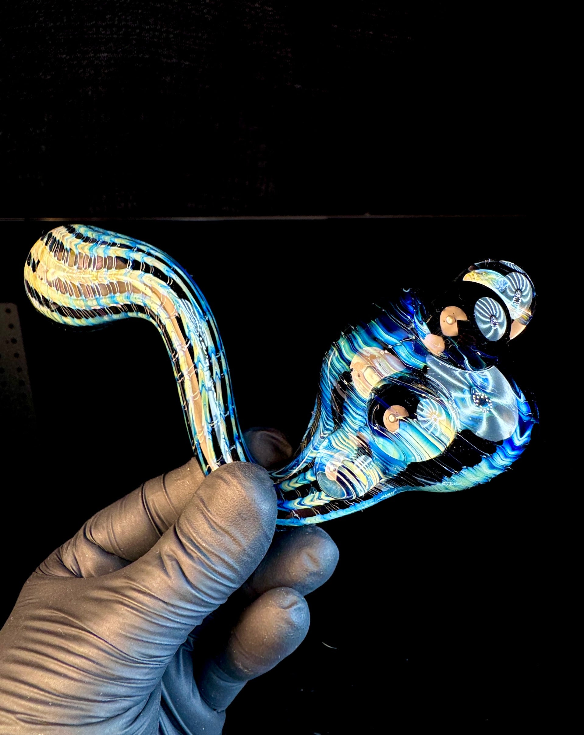 Dark web mushroom bendy