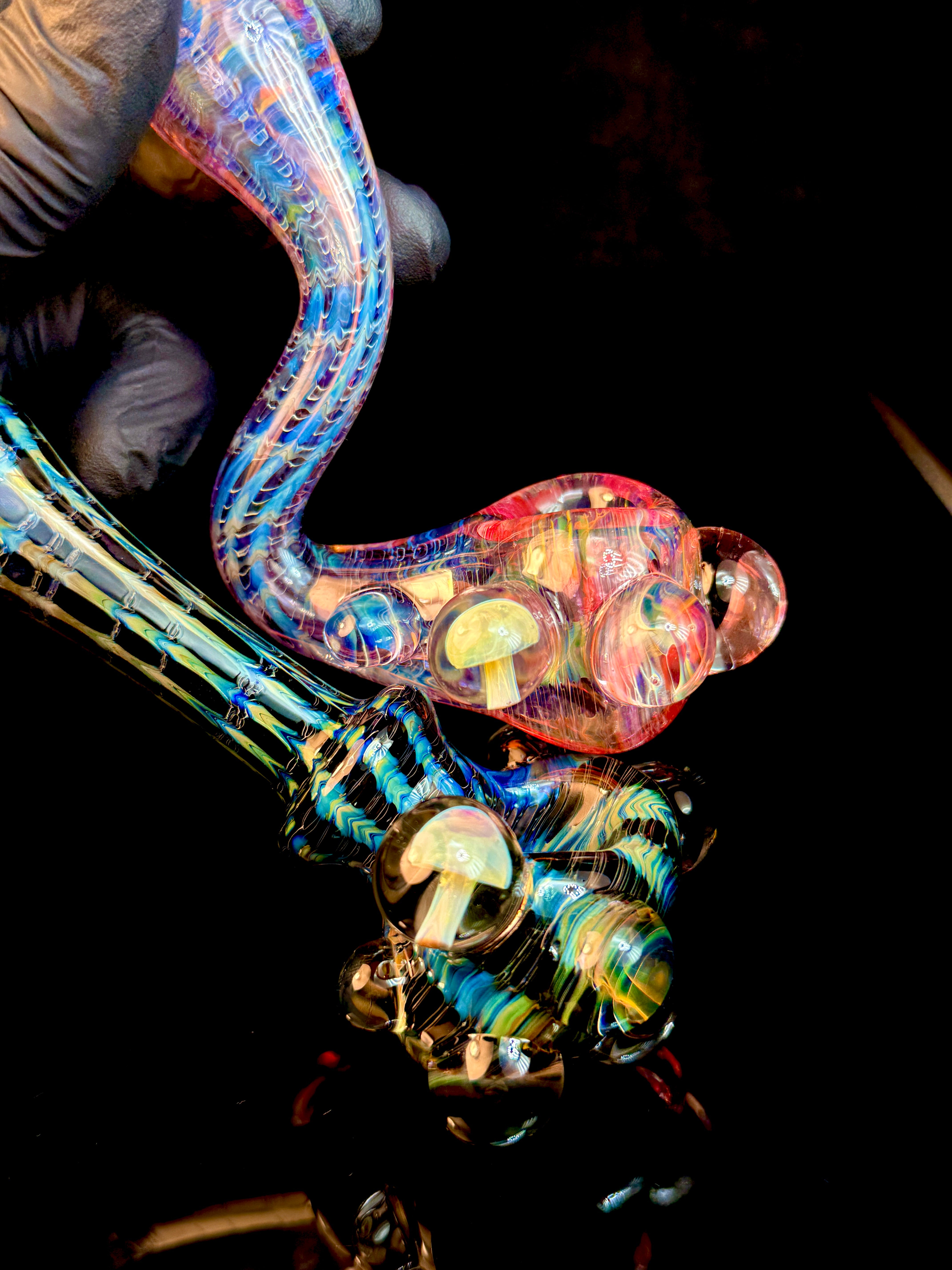 Dark web pipes