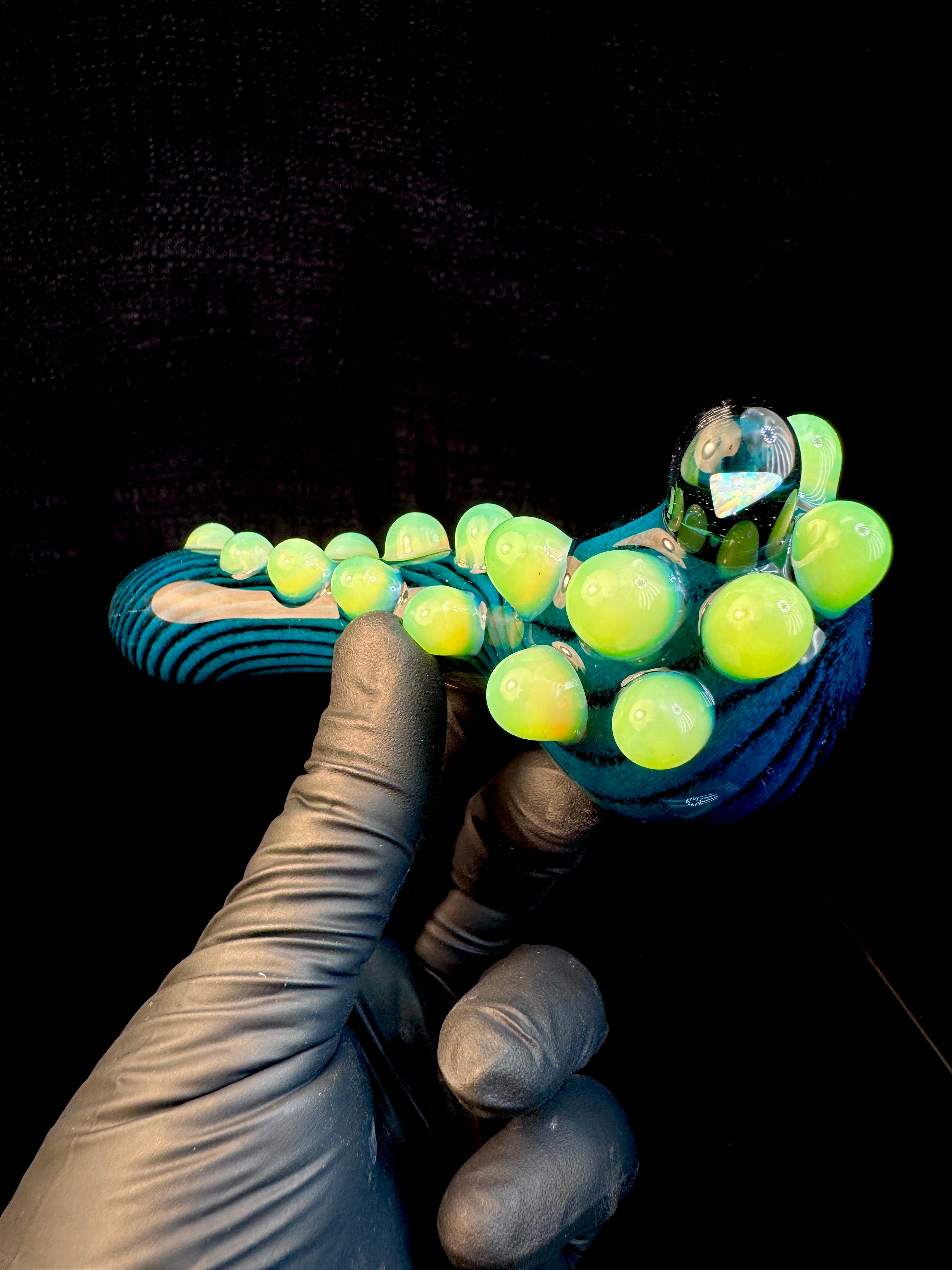 Blue spruce x jet black Striped Opal Pipe