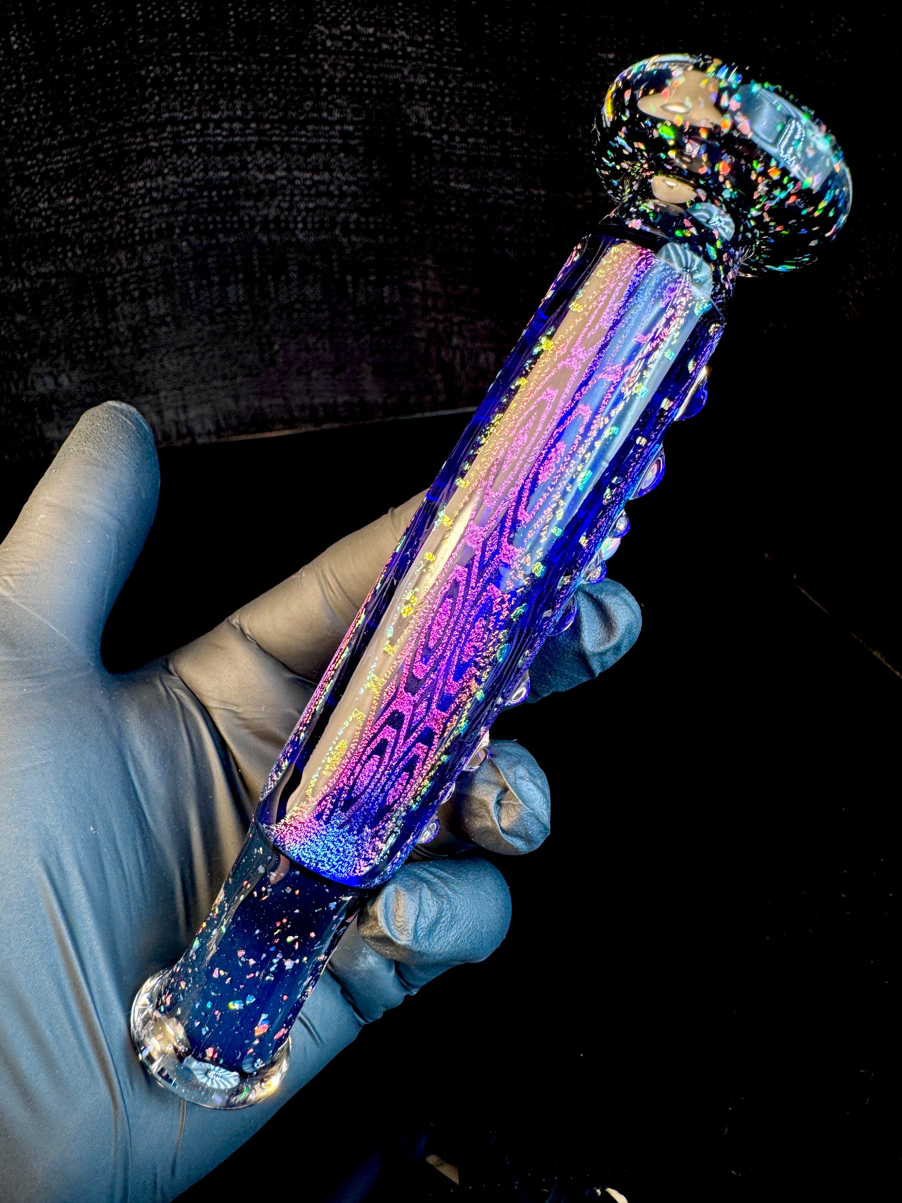 Dichroic opal pen