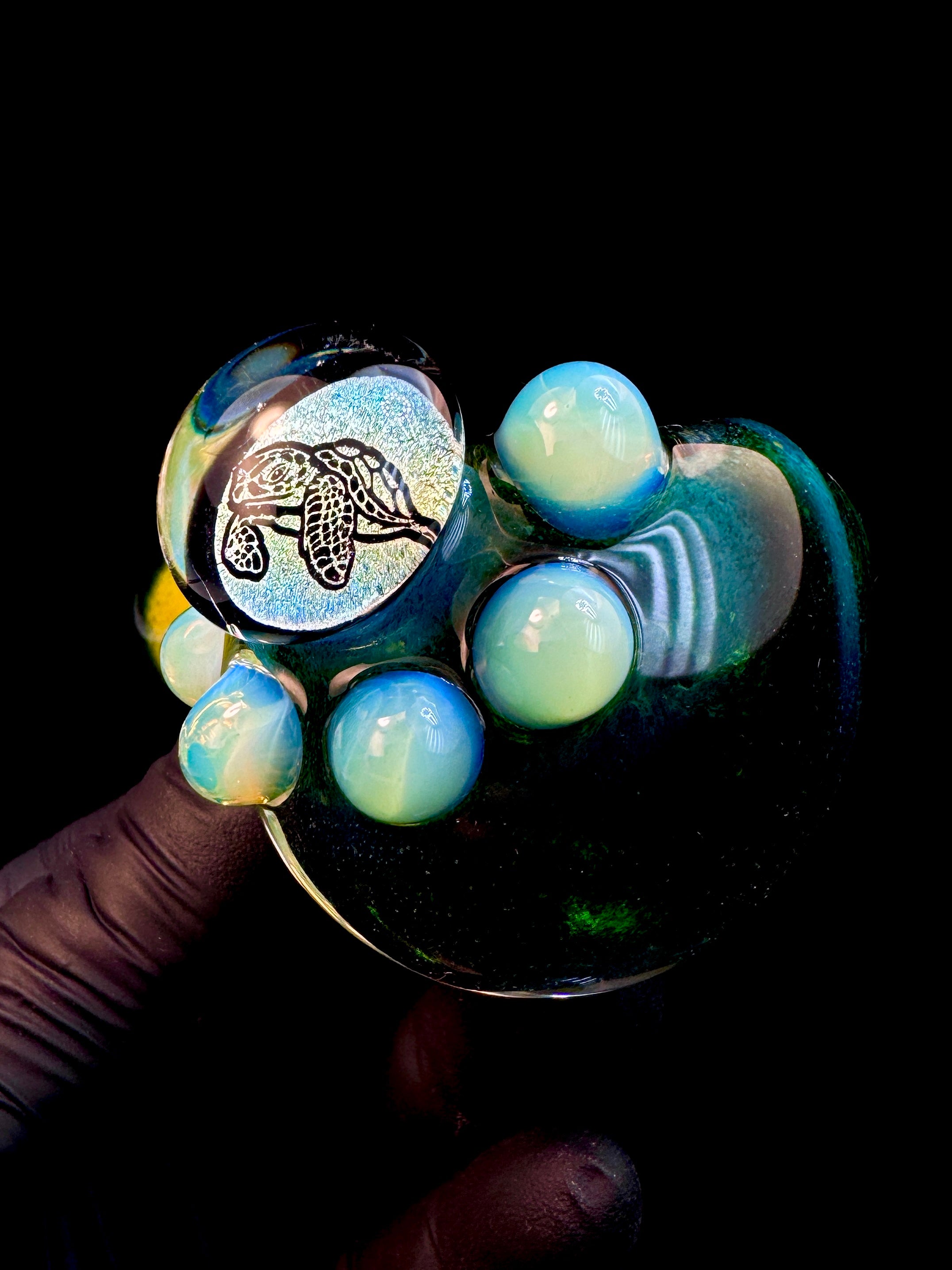 Turtle dichroic pipe