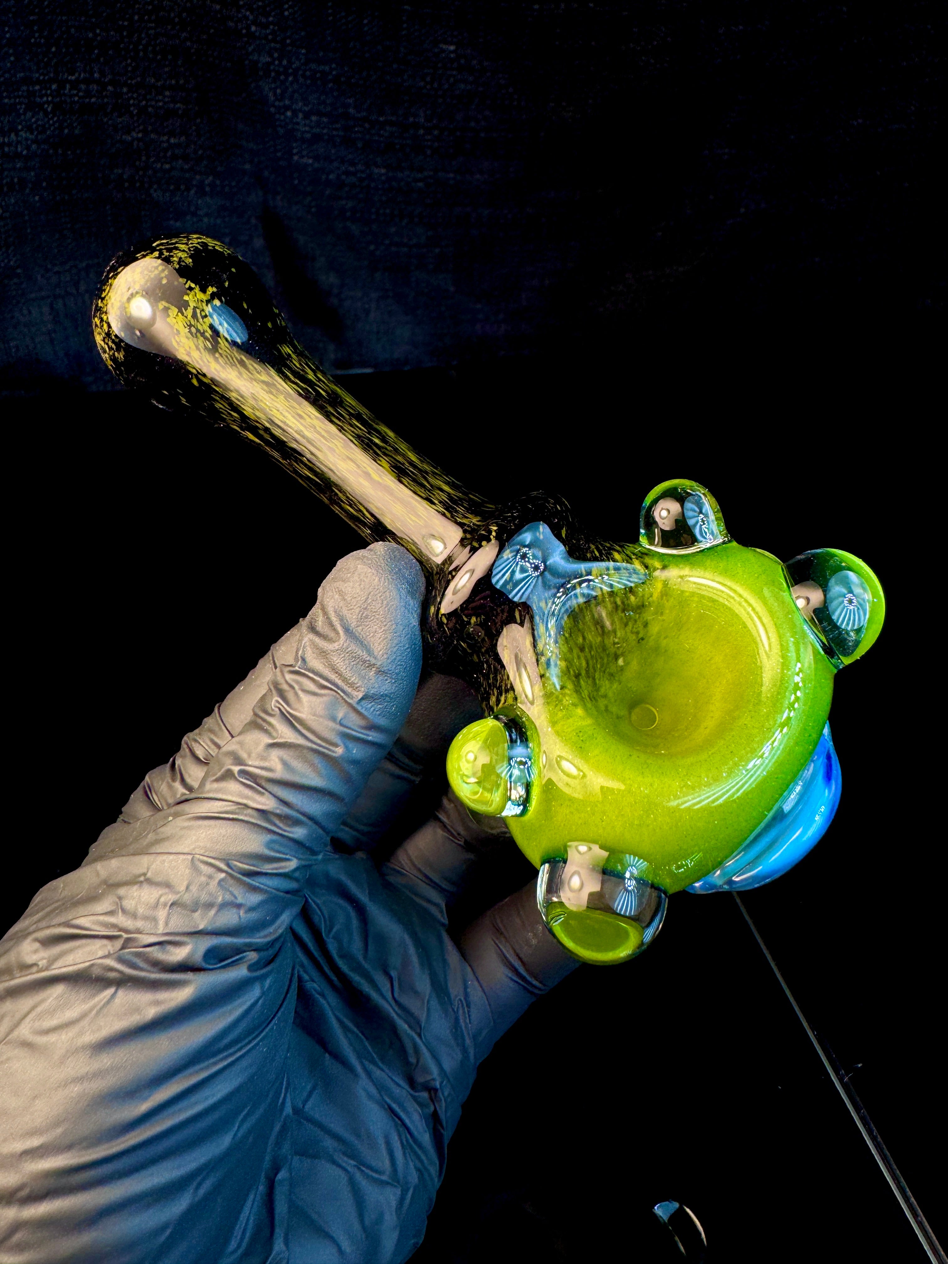 Dandelion x Jet black eyeball monster