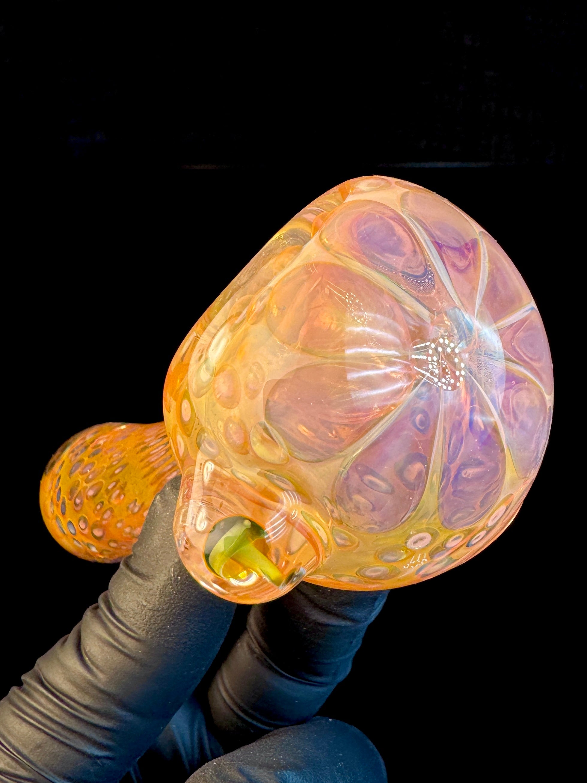 Gold fumed color changing mushroom pipe
