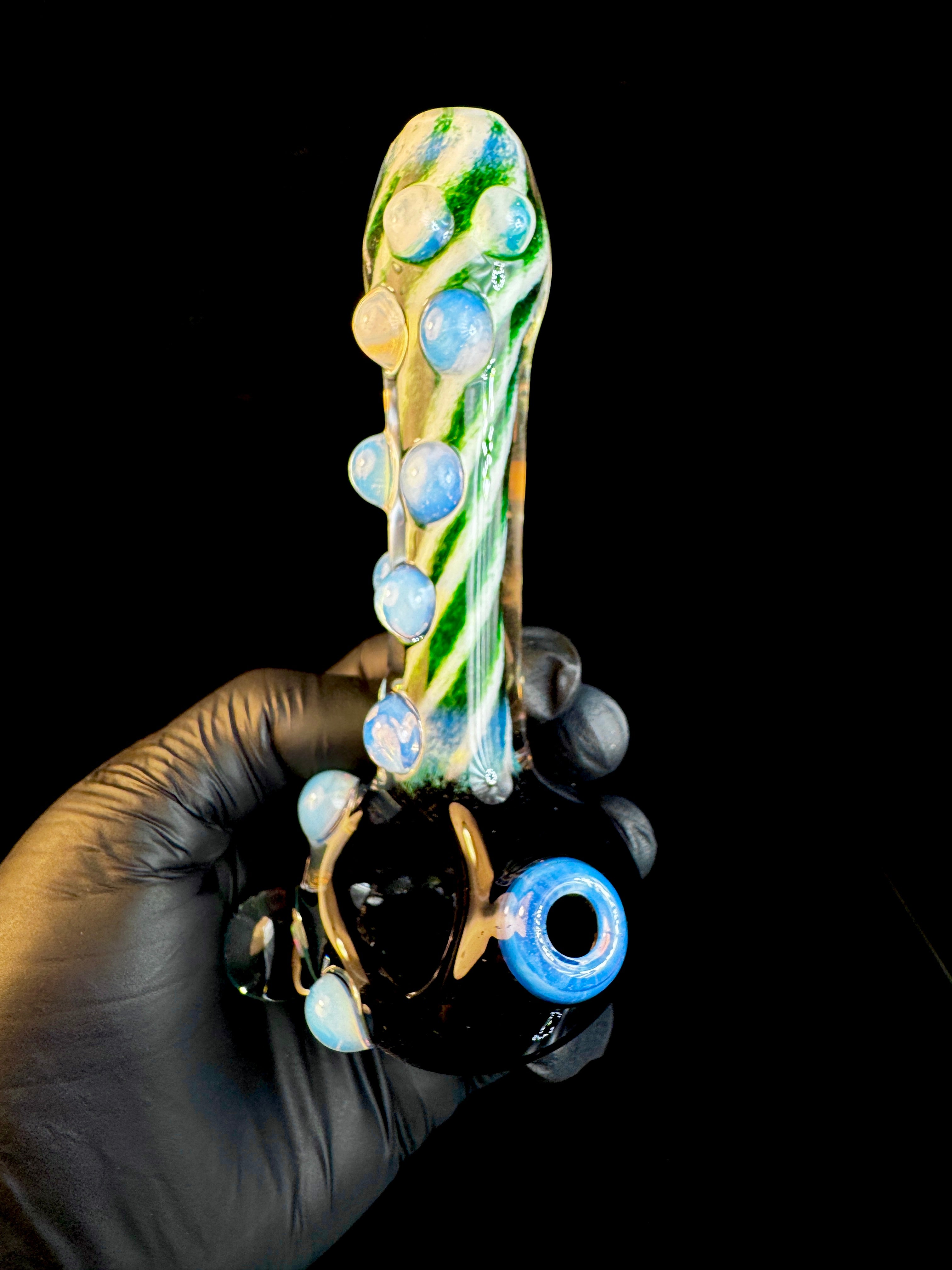 Jet black striped opal pipe