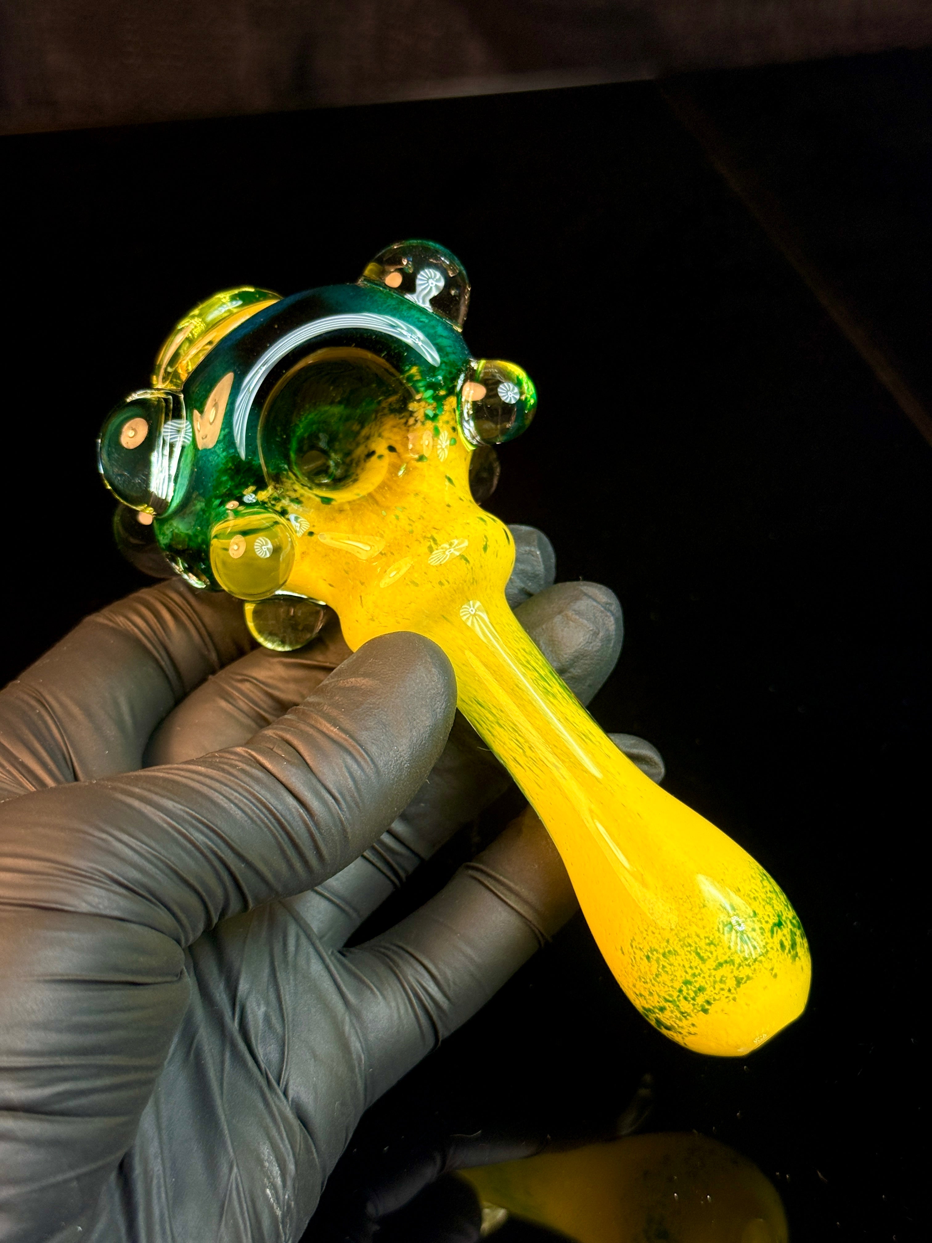 Exp/canary Ion eyeball