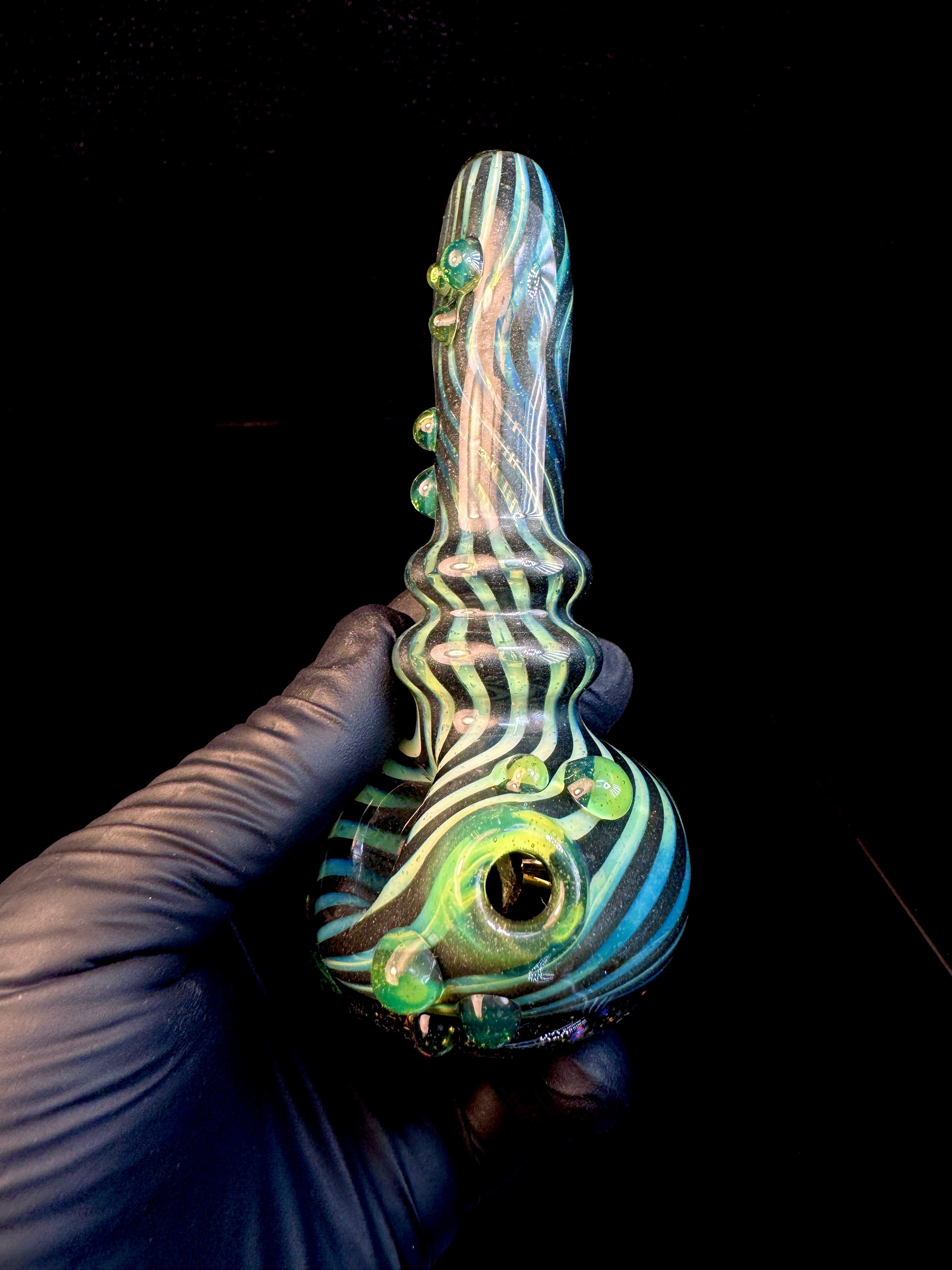 Beetlejuice cropal cap opal pipe