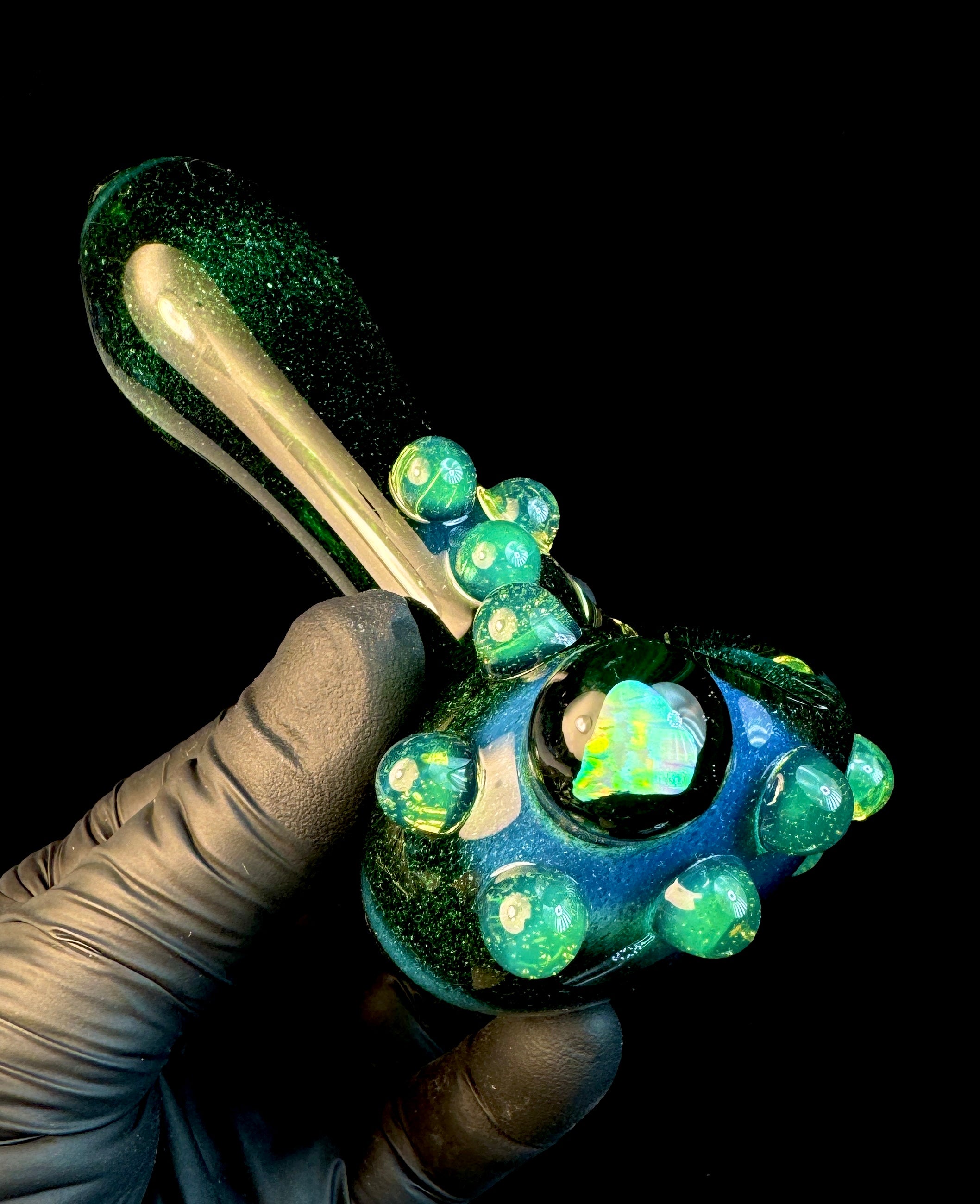 Exp twisted opal pipe