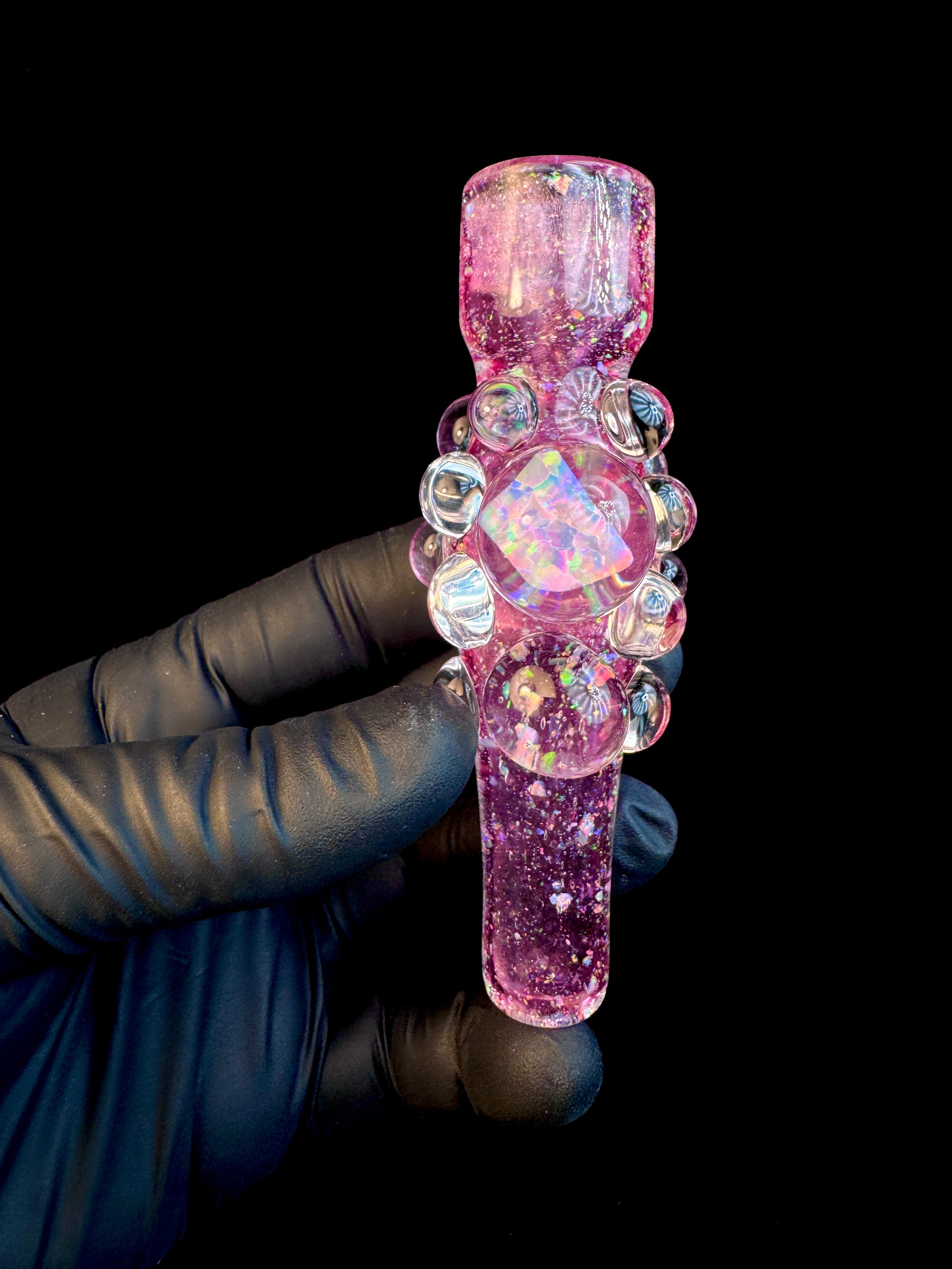 Fusia Icy White Satin cropal opal chillum