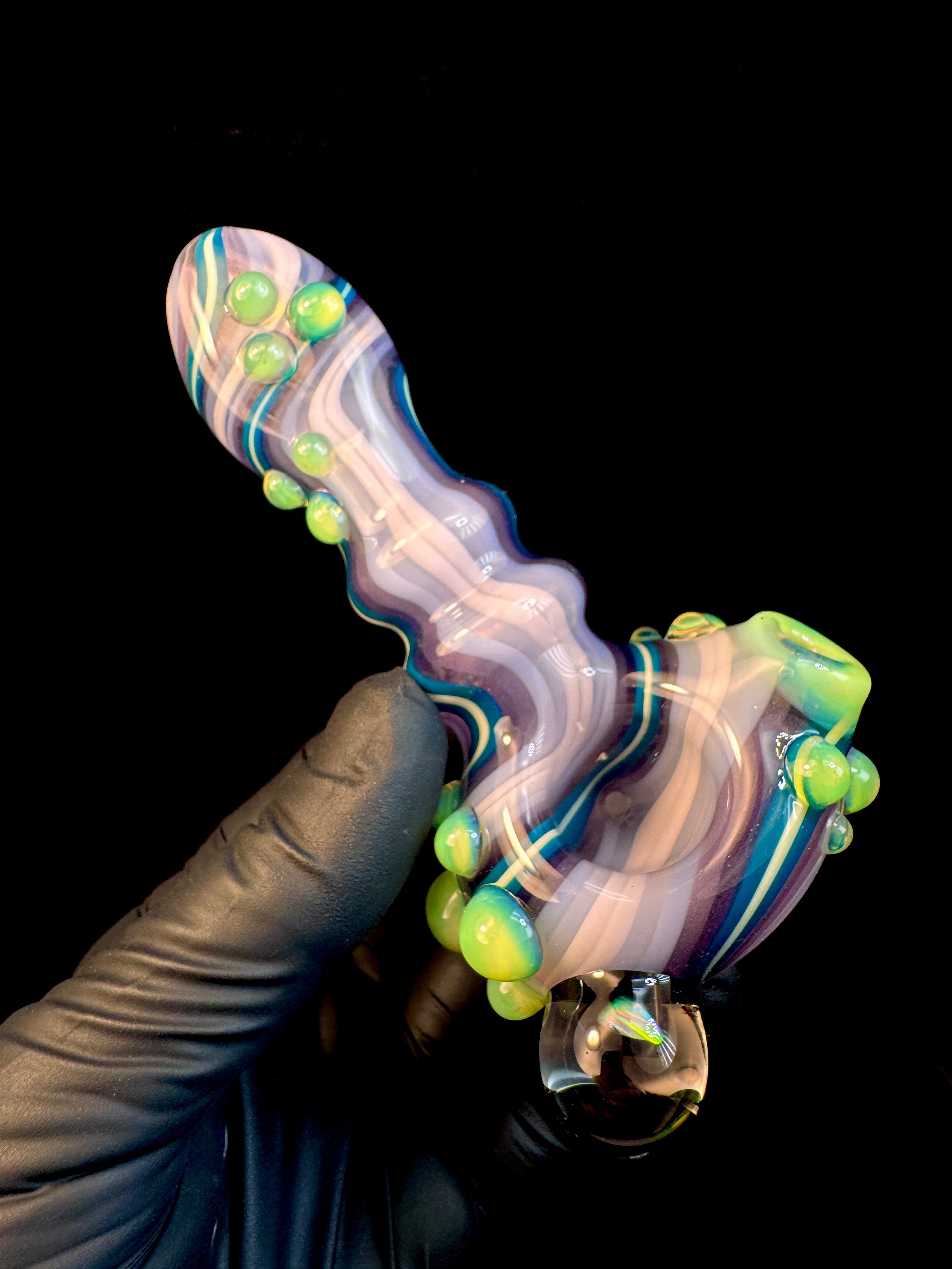 Opal wigwag pipe