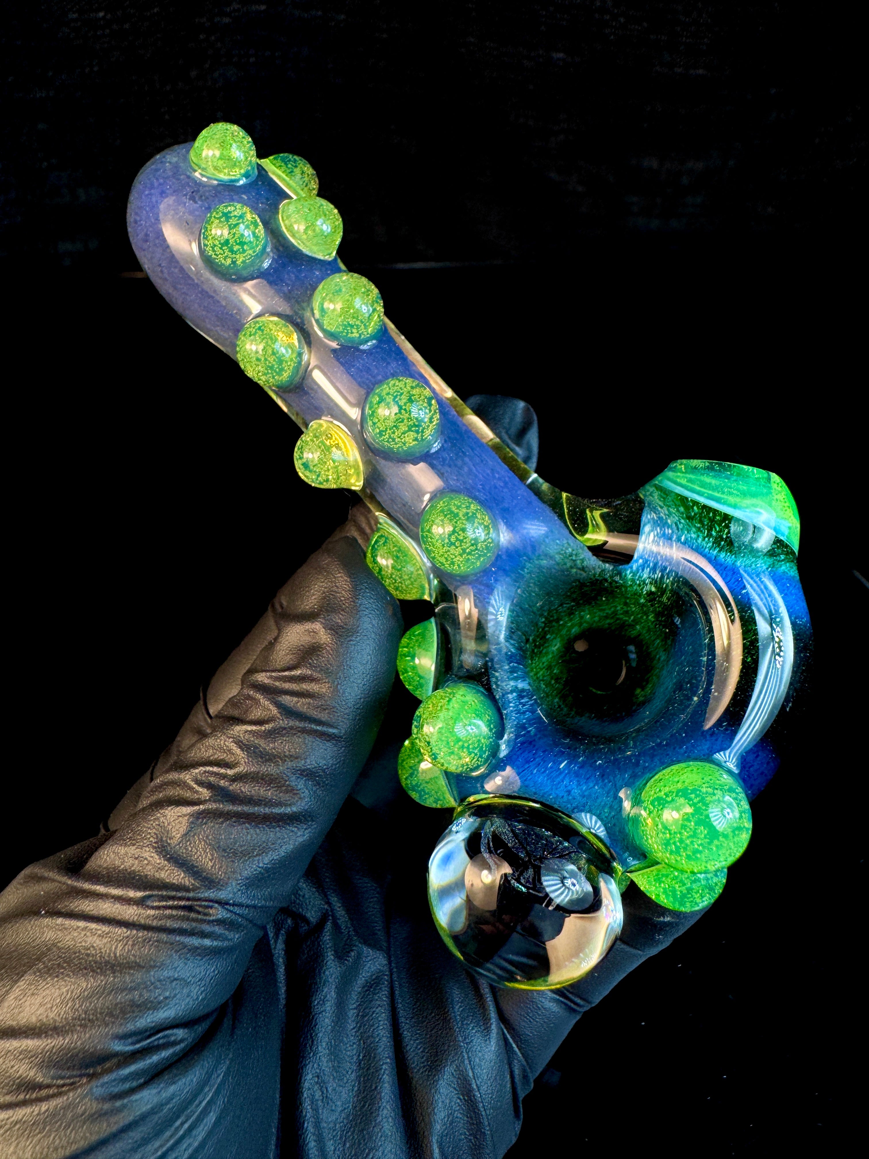 Dichroic Doom pipe
