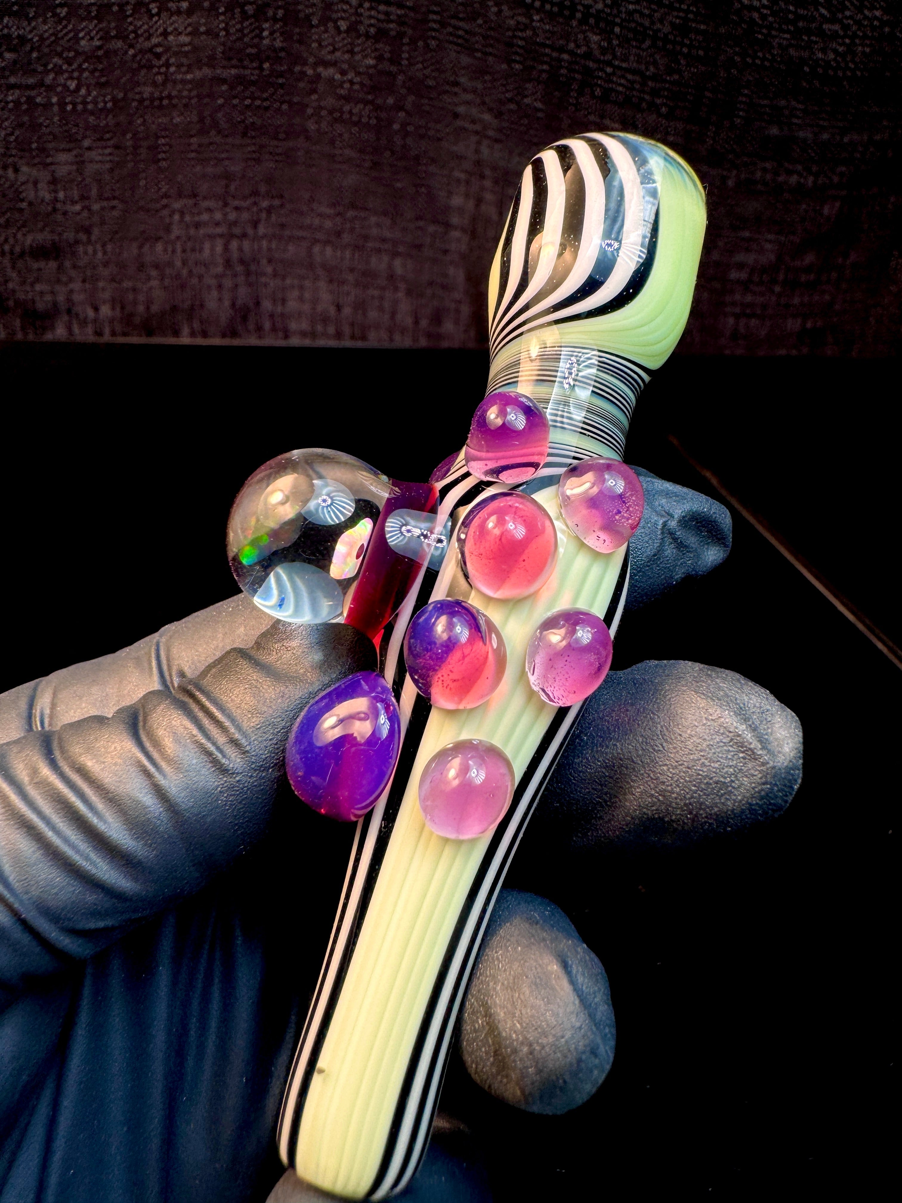 Milky slyme pinstripes x carmalene Opal Chillum