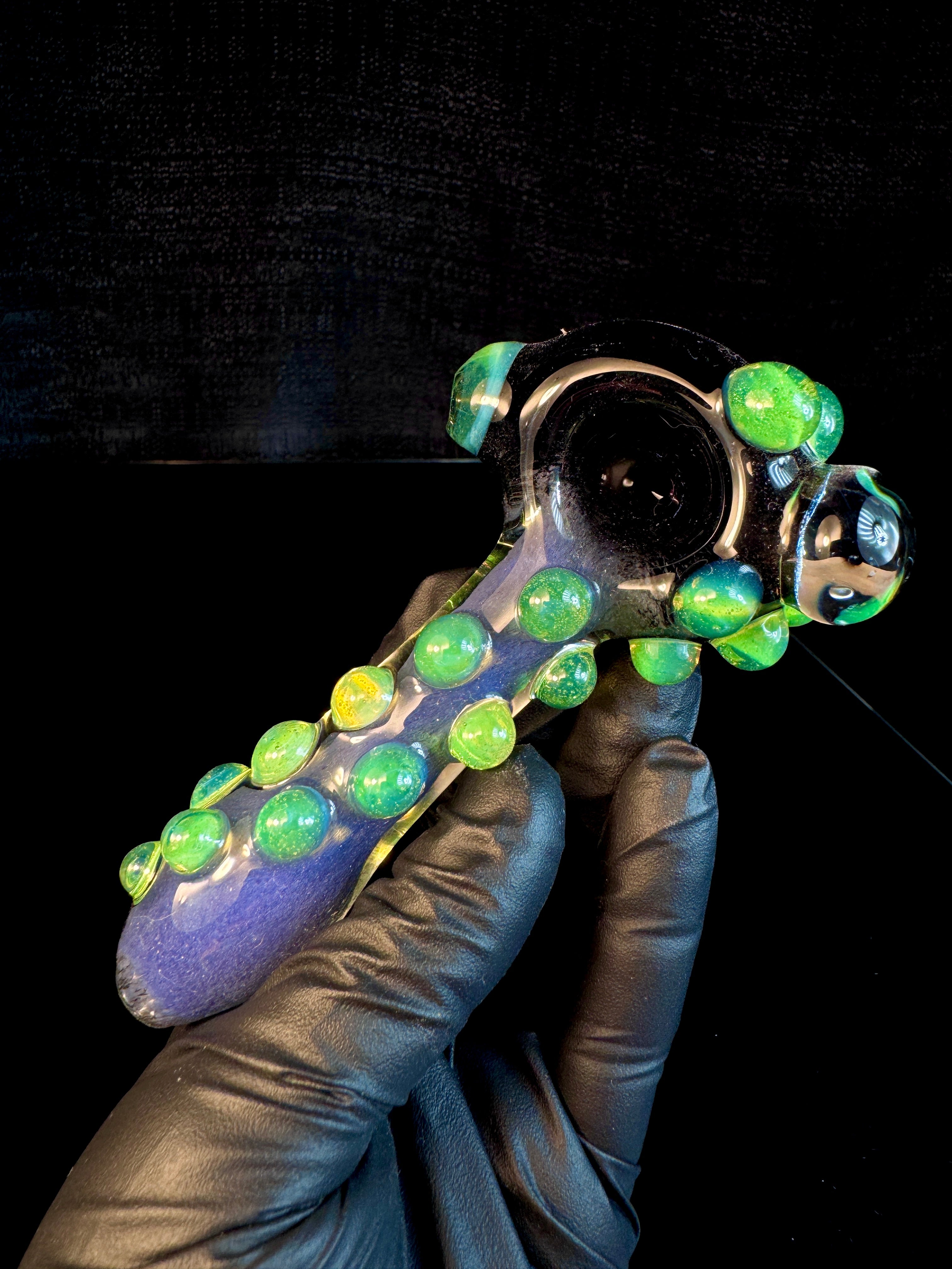 Dichroic Bender Robot pipe