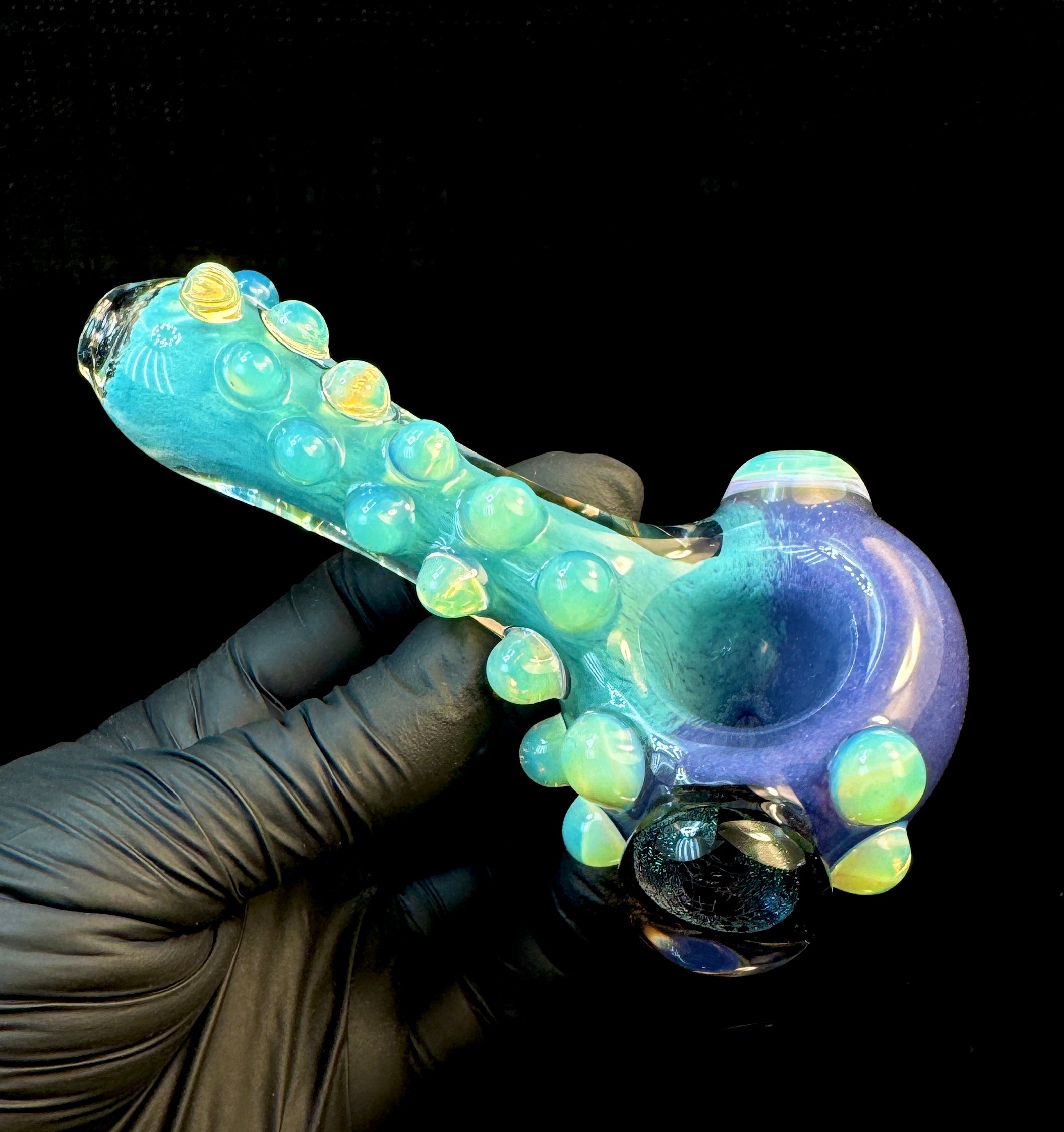 Dichroic chesire cat pipe