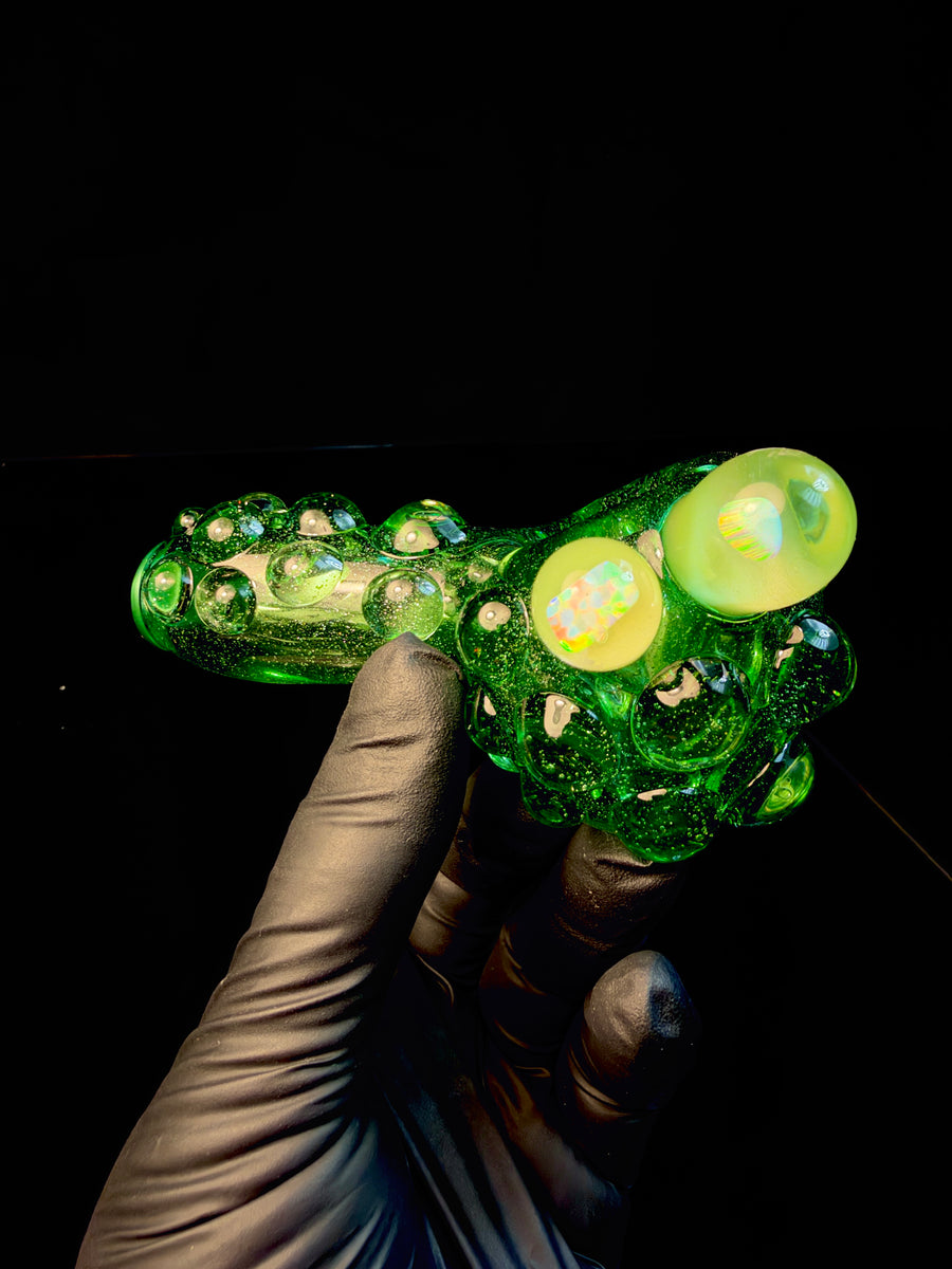 Opal pipe