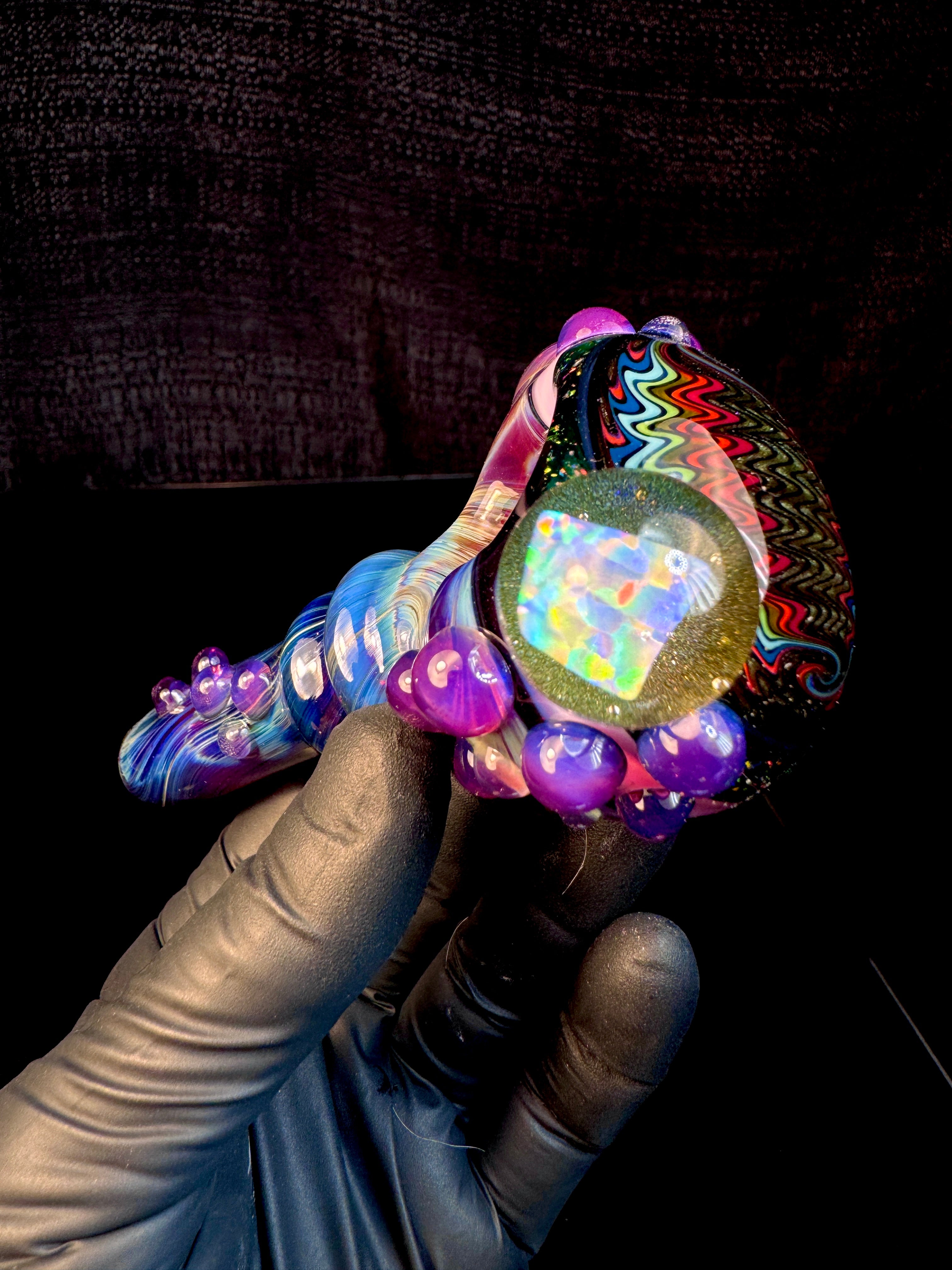 Opal wigwag pipe