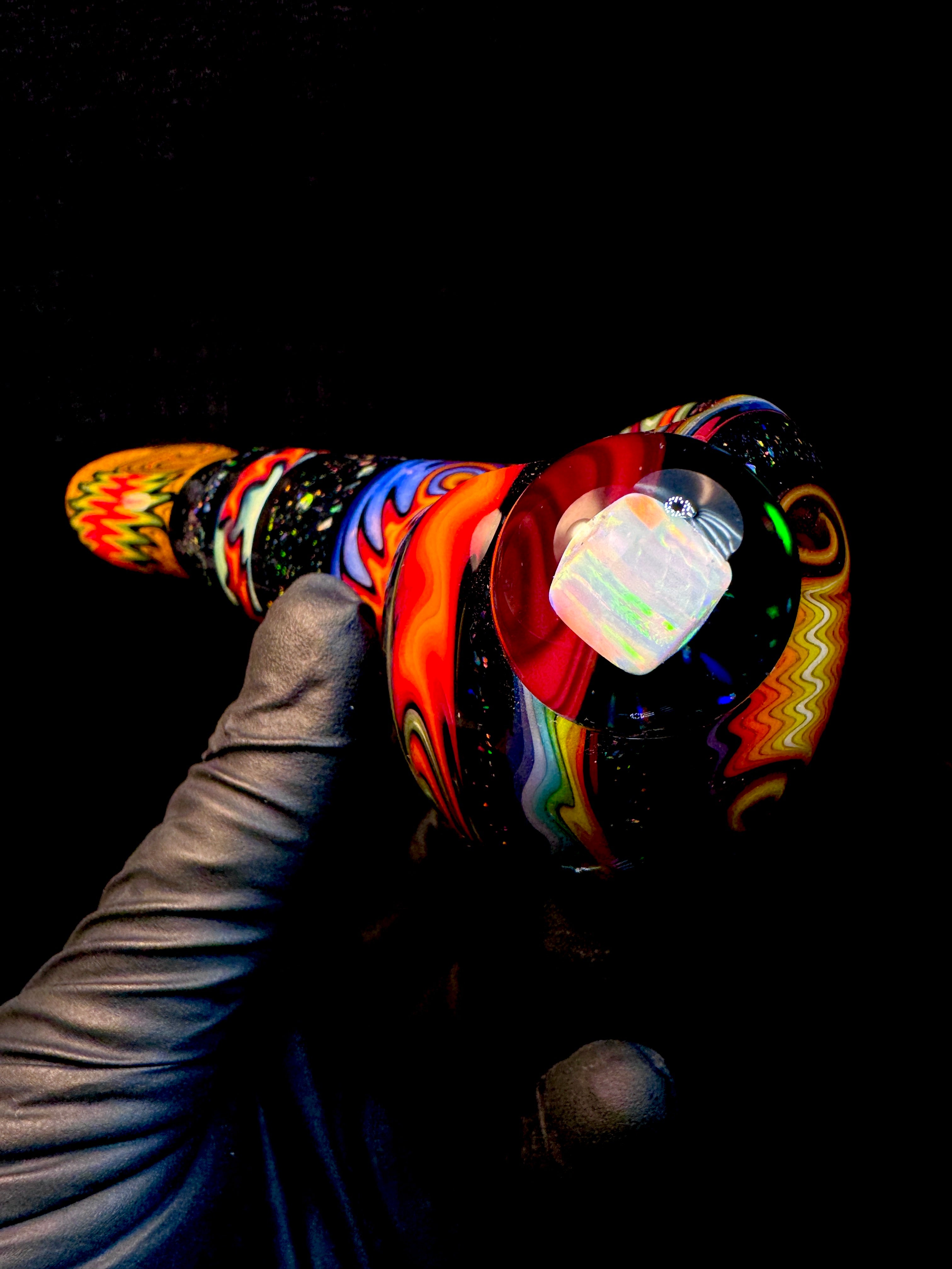 Wigwag opal pipe