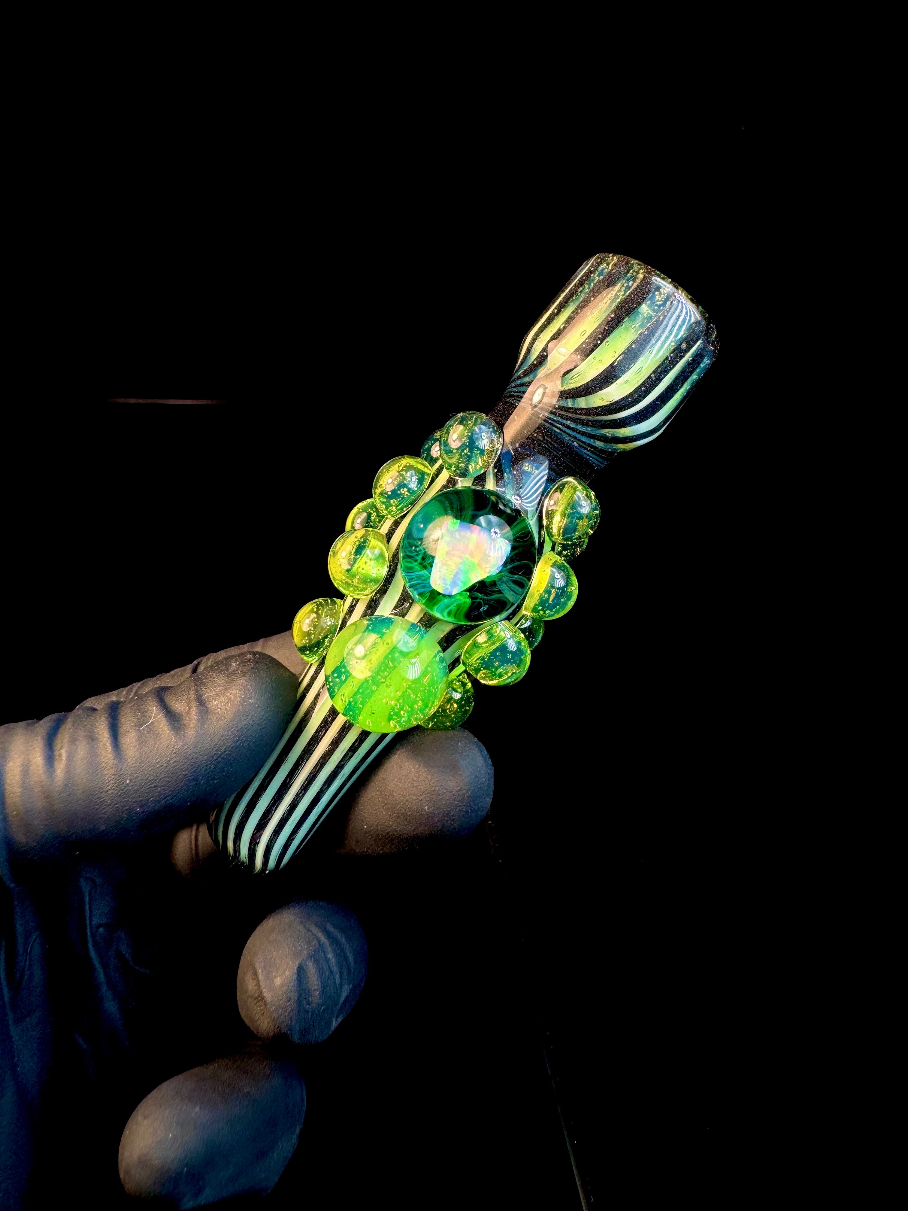 Razzi slyme opal chillum