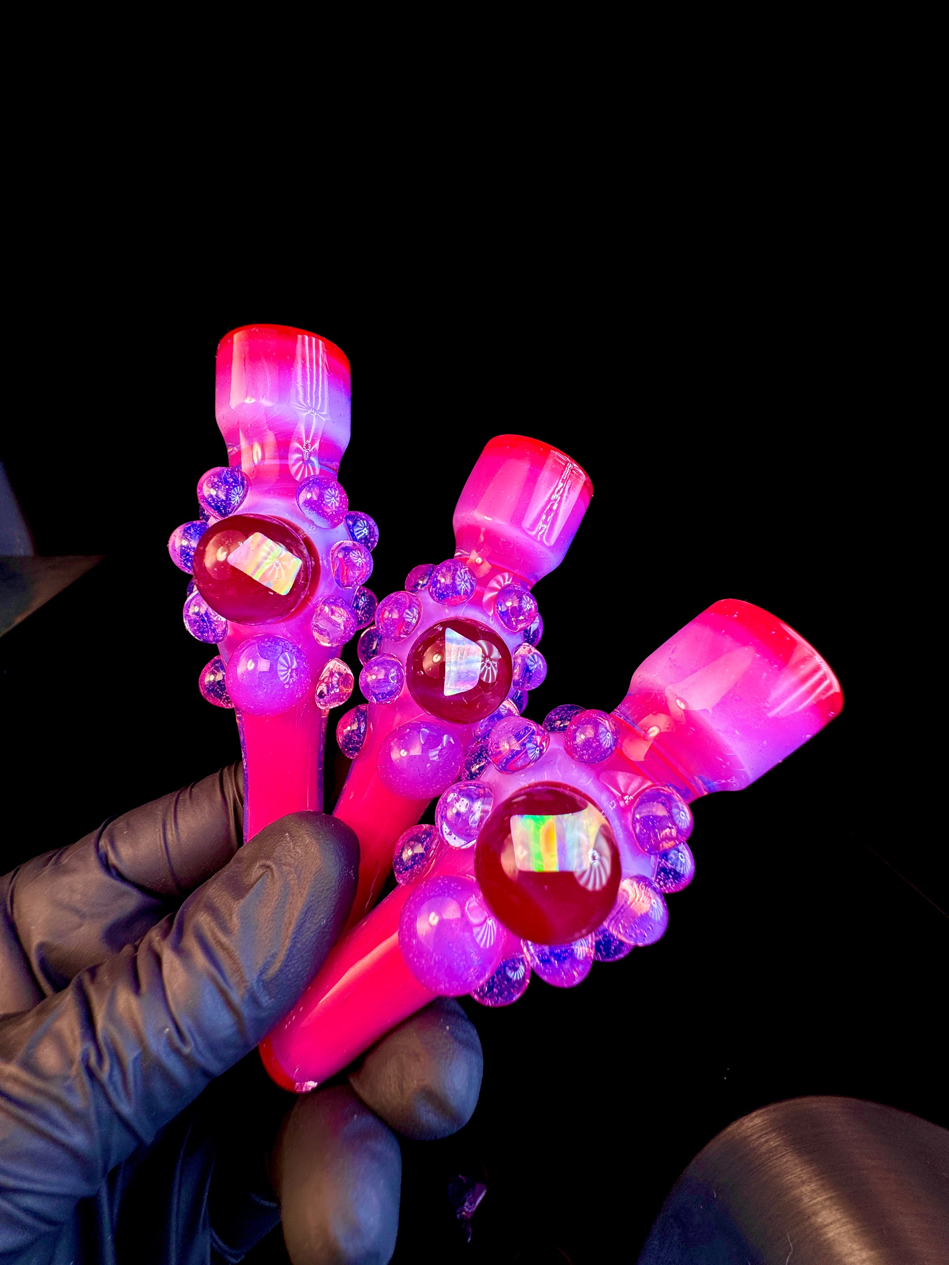 Flamingo opal chillum