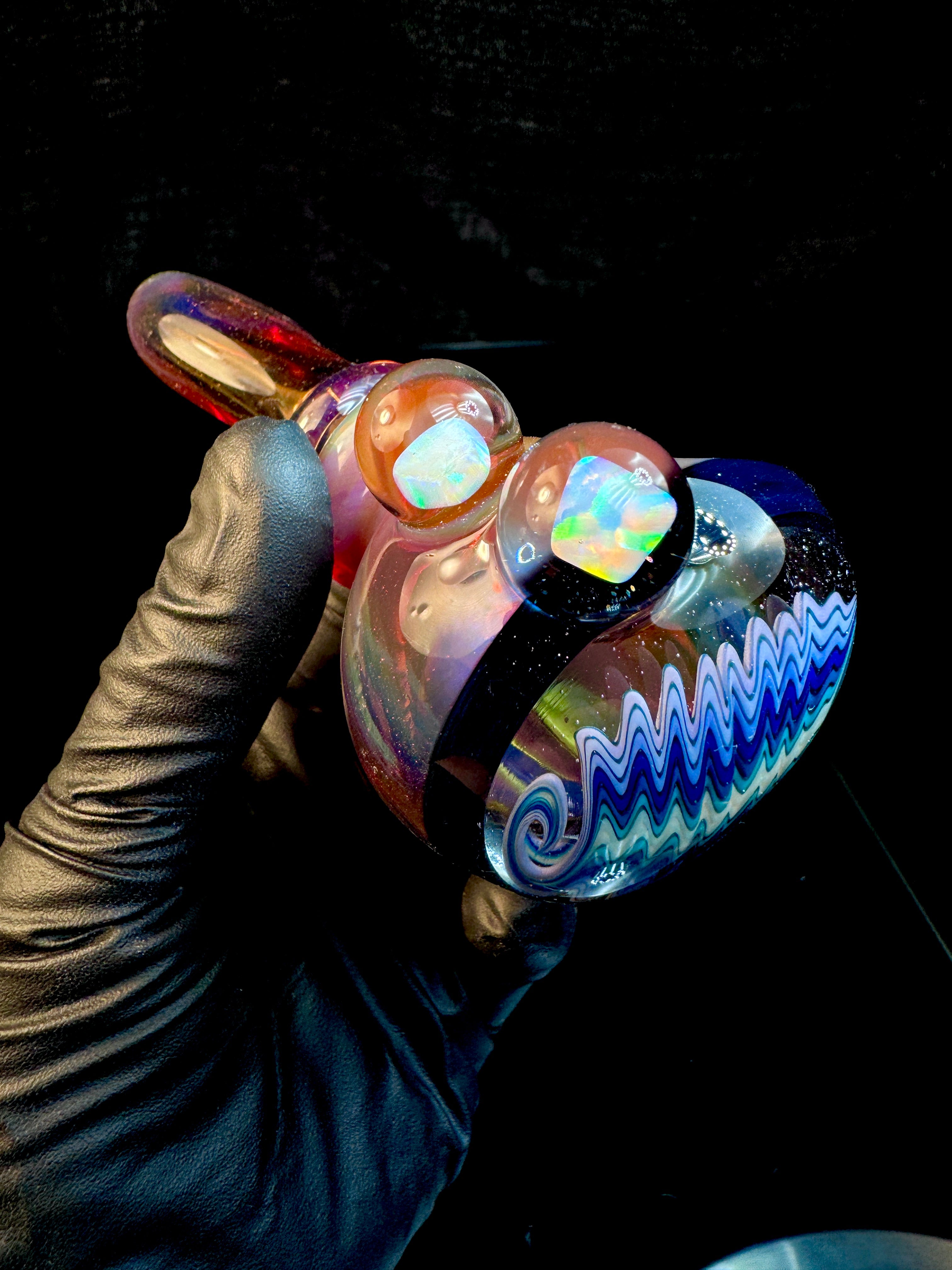 Wigwag opal pipe