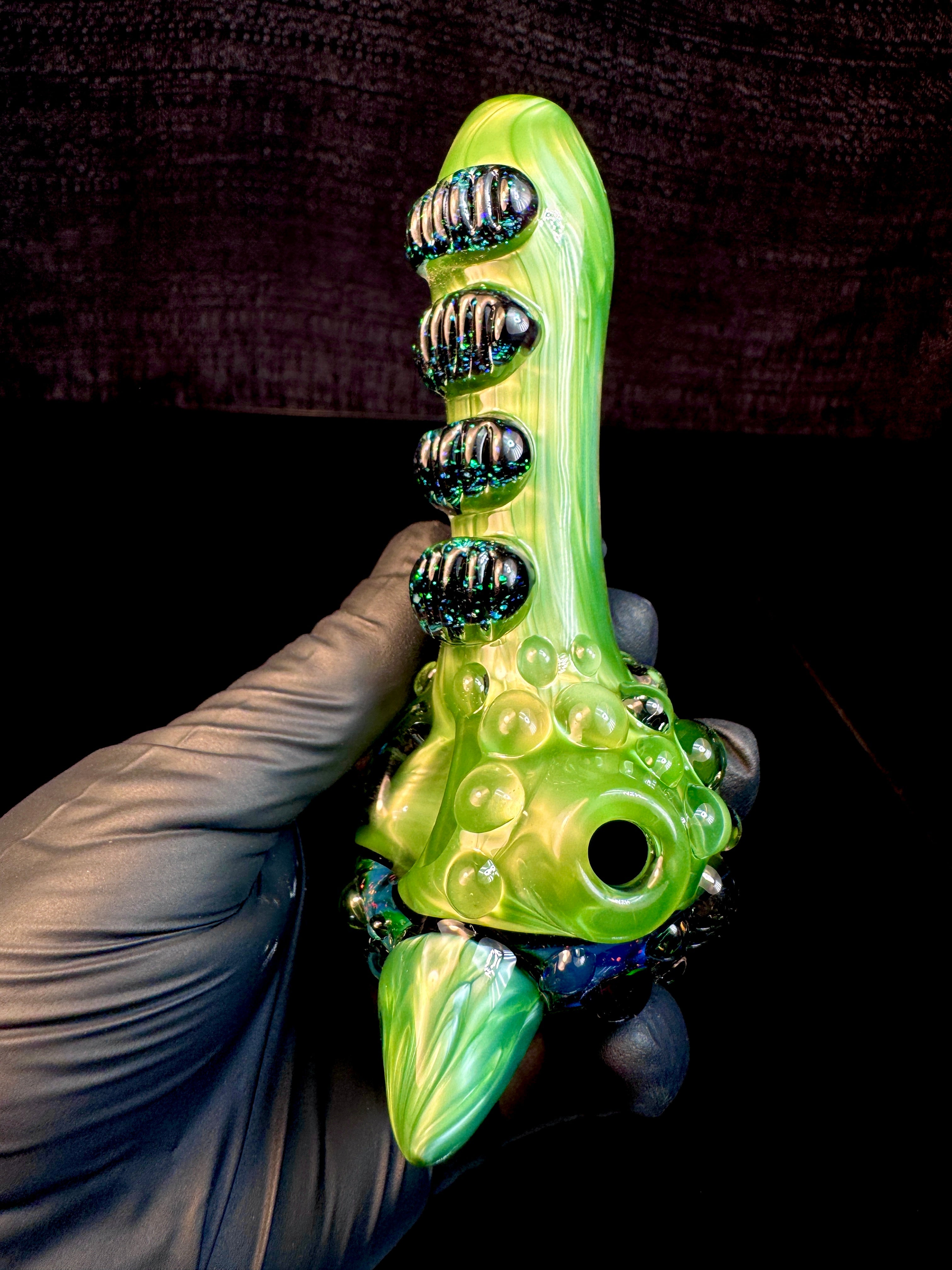 Opal wigwag pipe