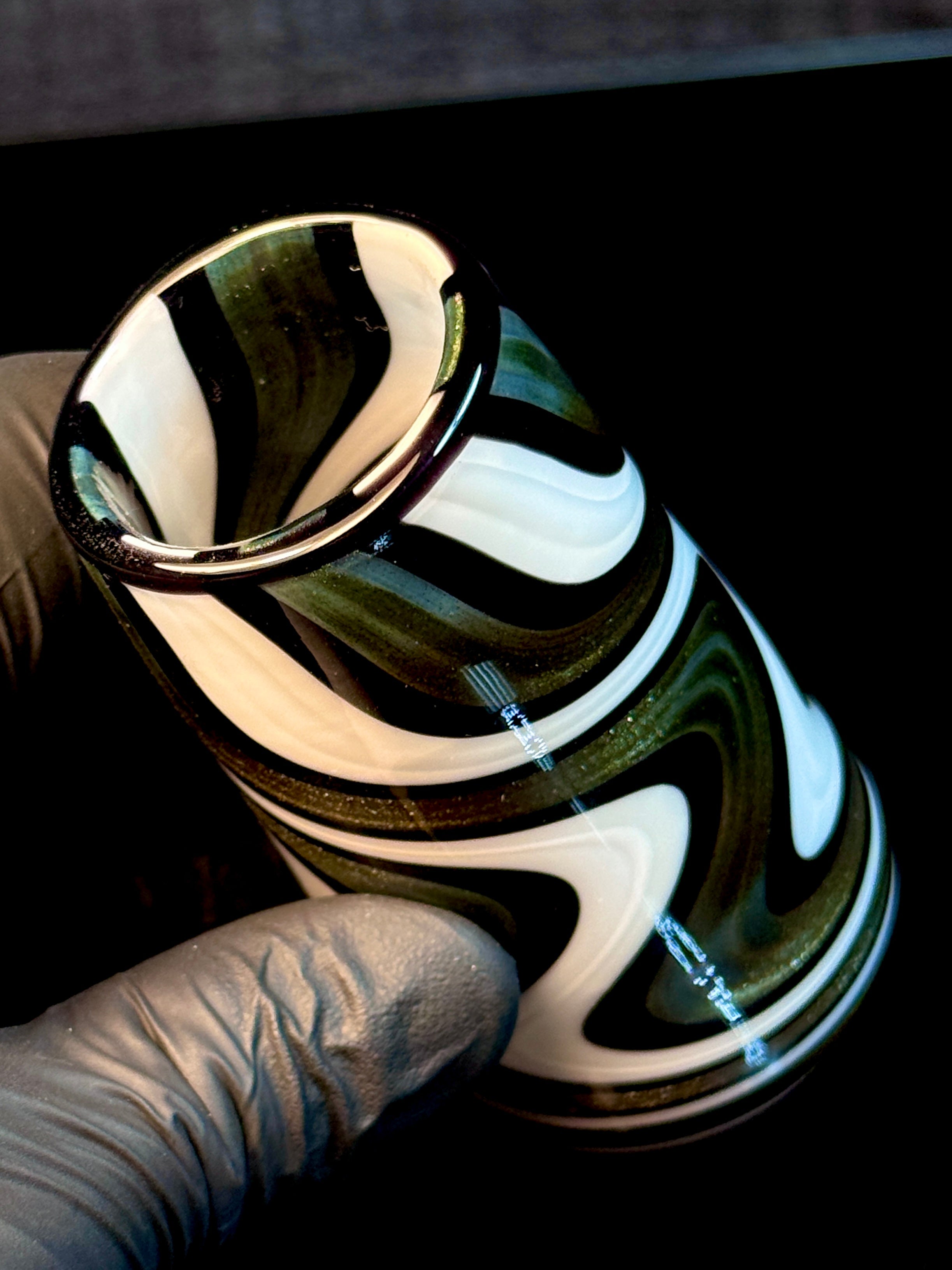 Beetlejuice Re-Twist Nug Jar