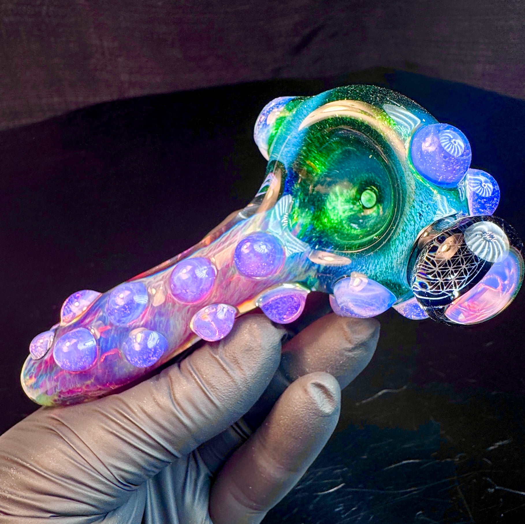 Dichroic sacred geometry pipe