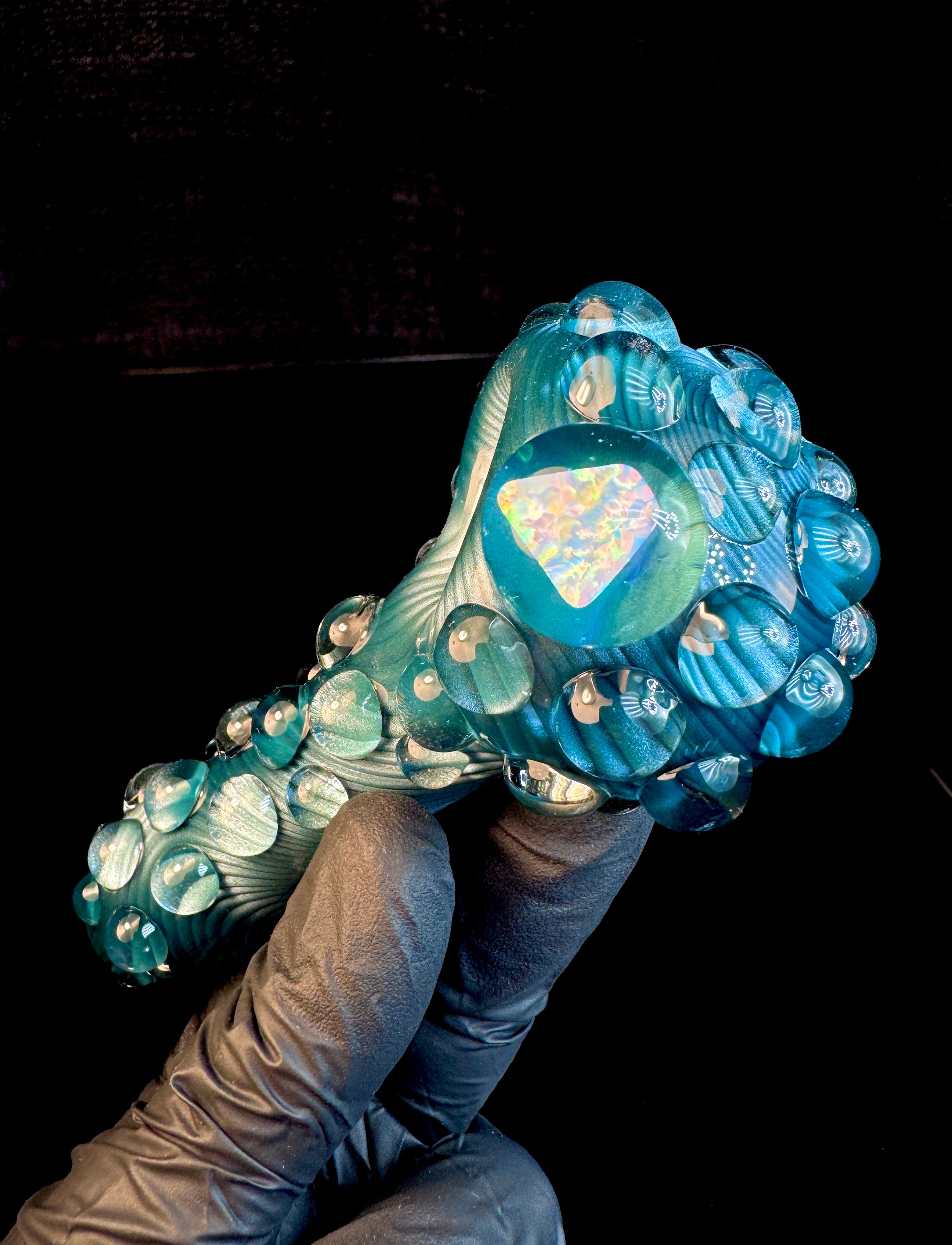 Neptunian Opal pipe