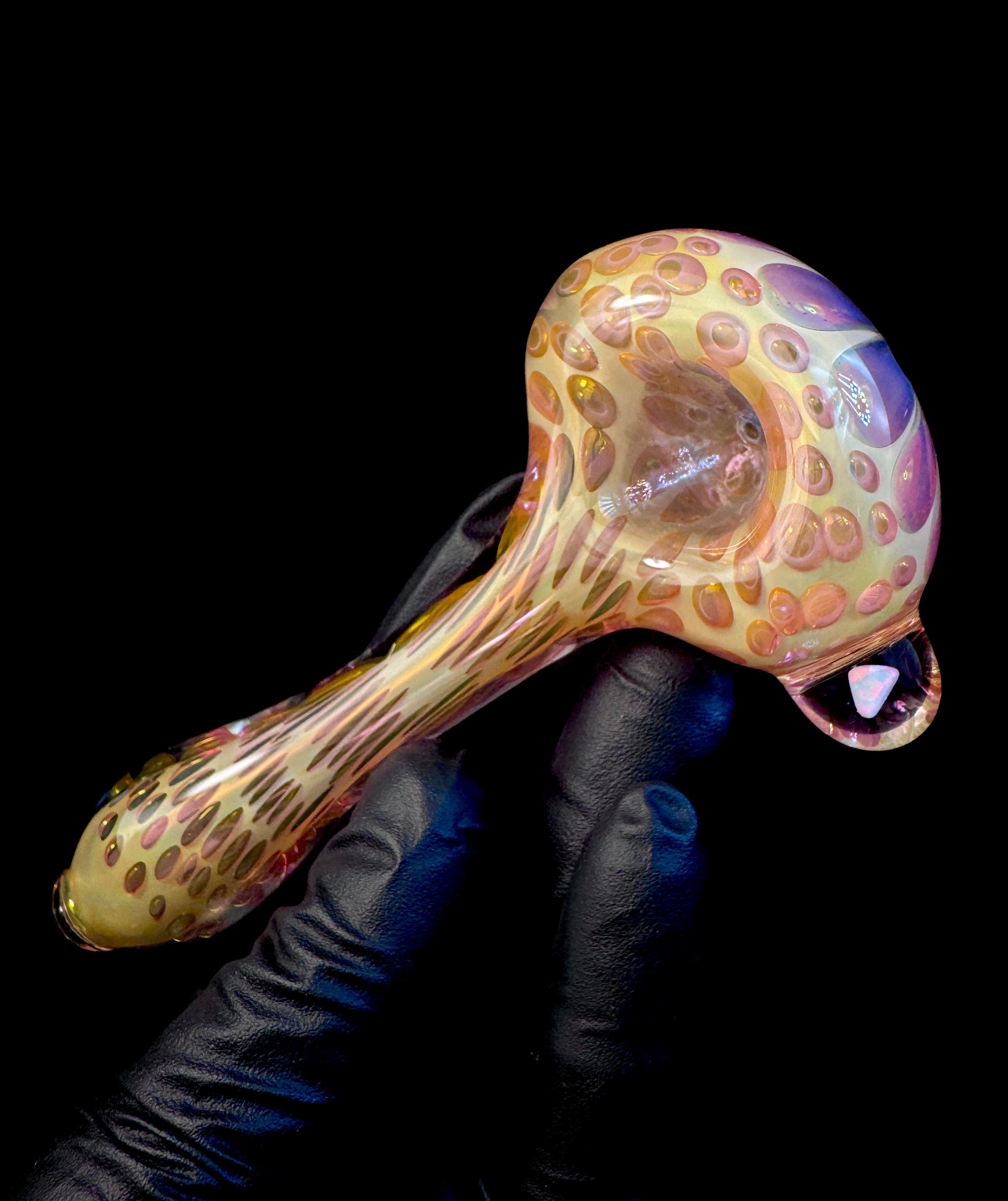 Gold fumed color changing opal pipe