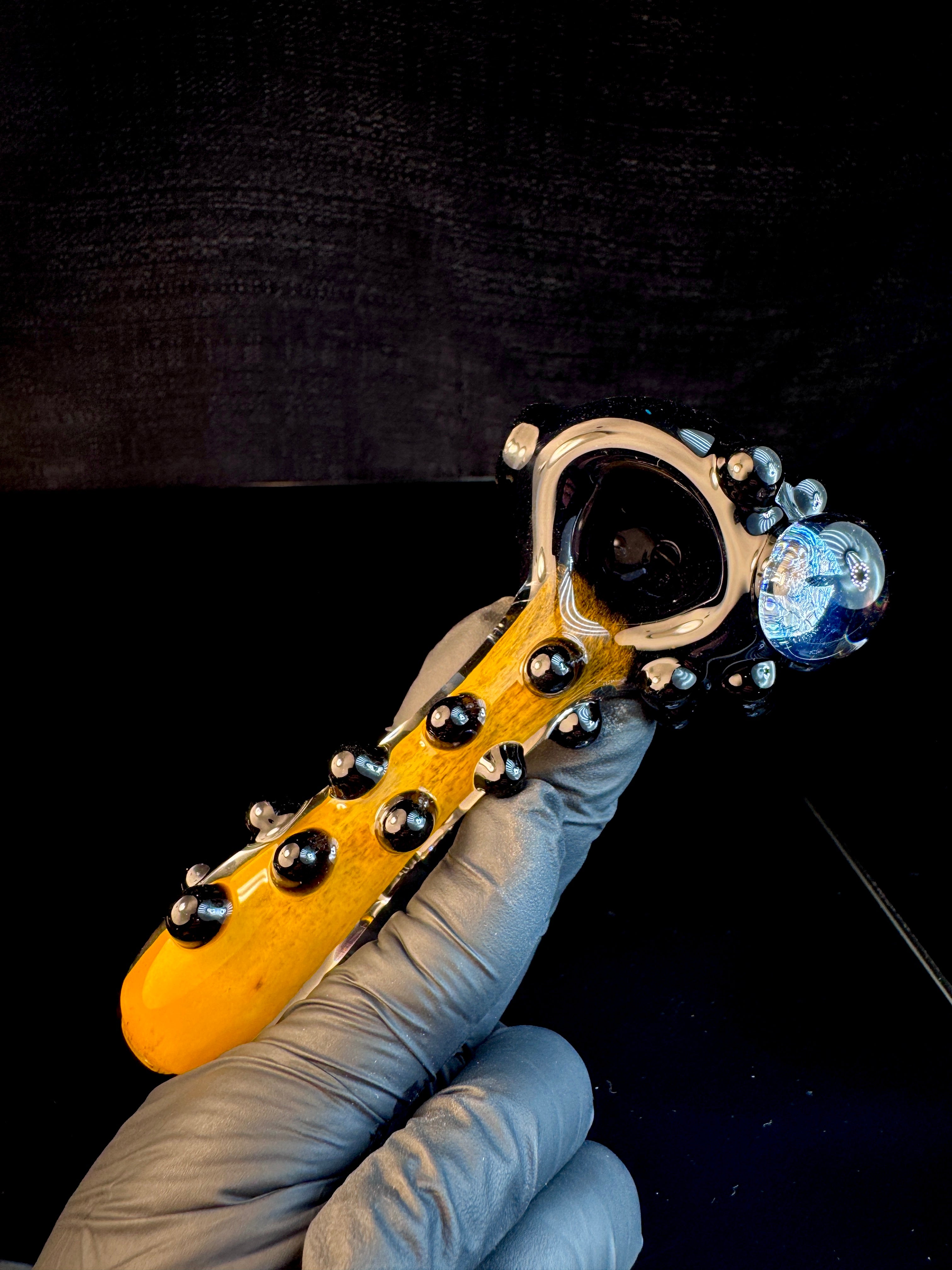 Dichroic 36 chambers pipe