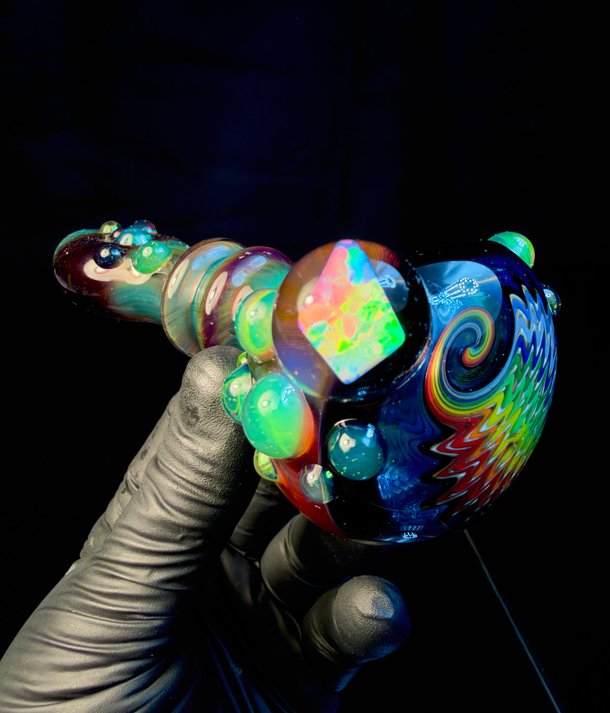 Wigwag opal pipe