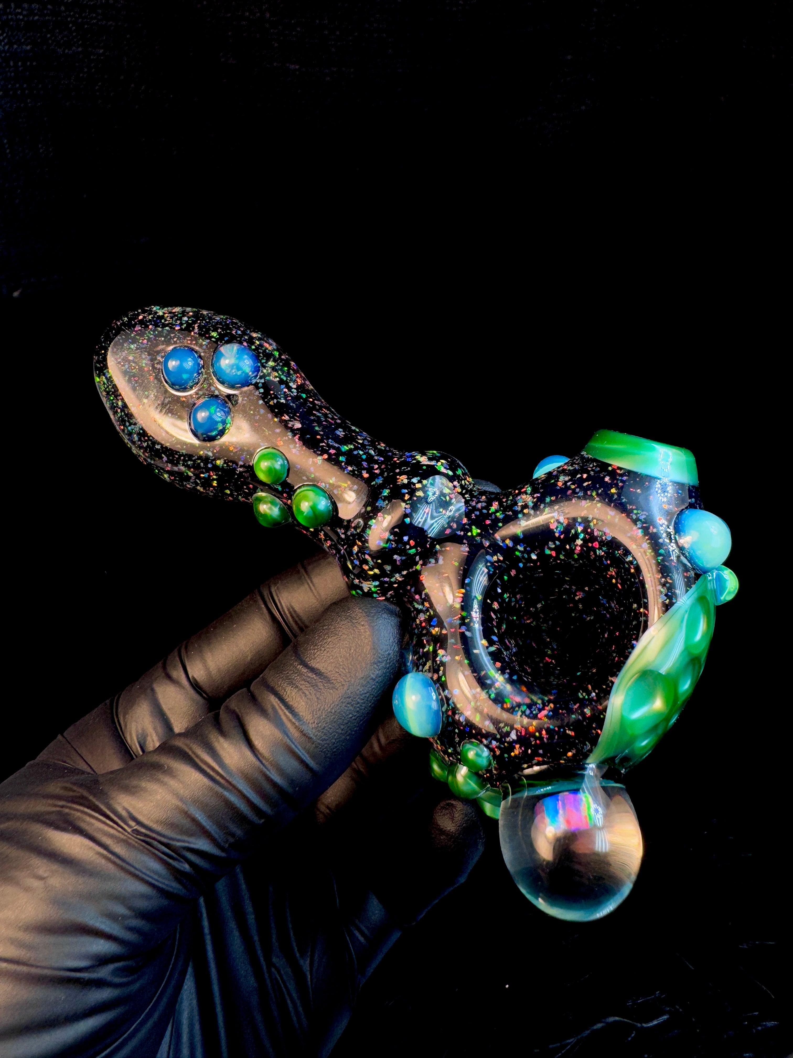 Chromium honeycomb crushed opal pipe