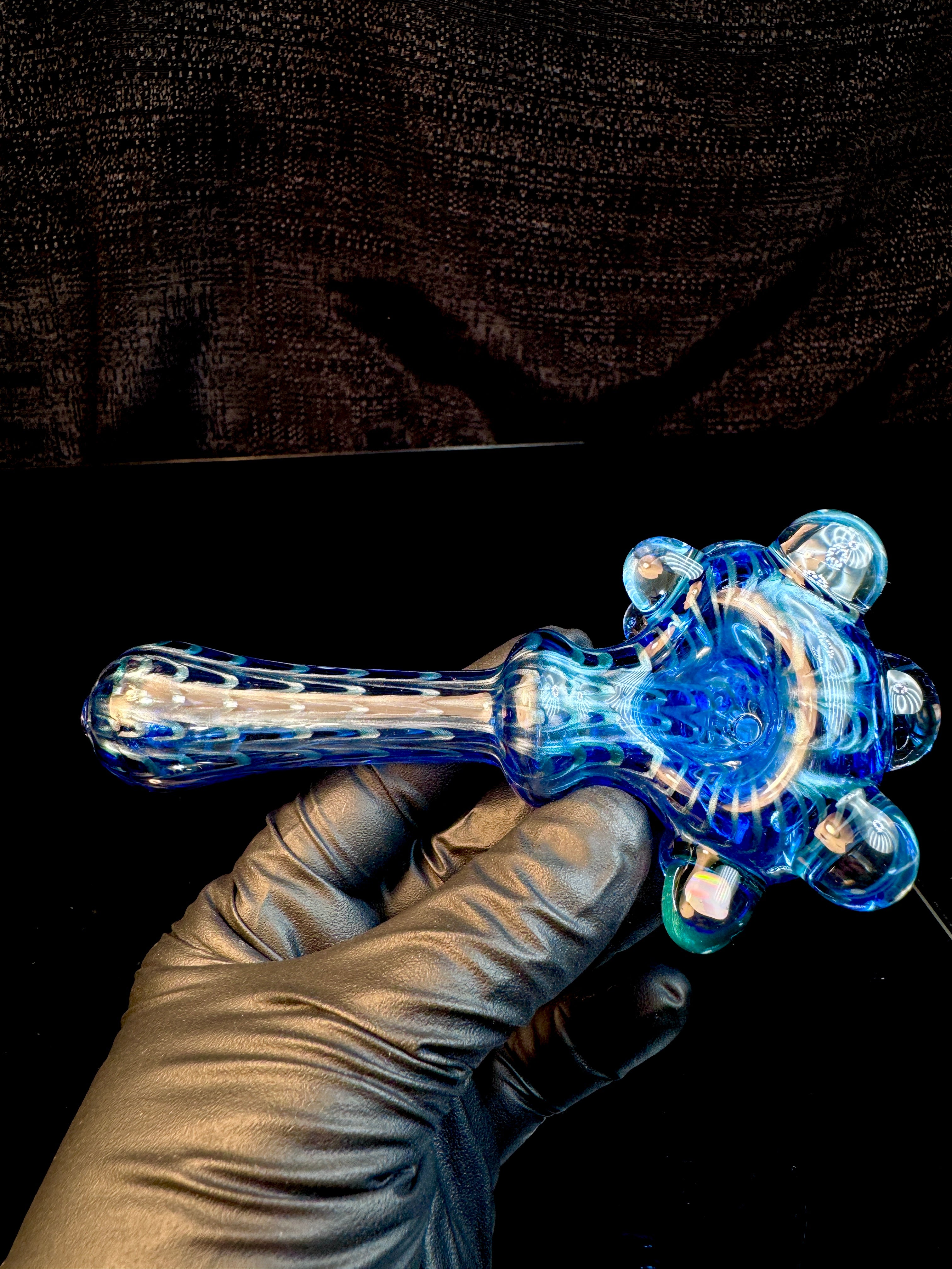 Neptunian Dark web opal pipe
