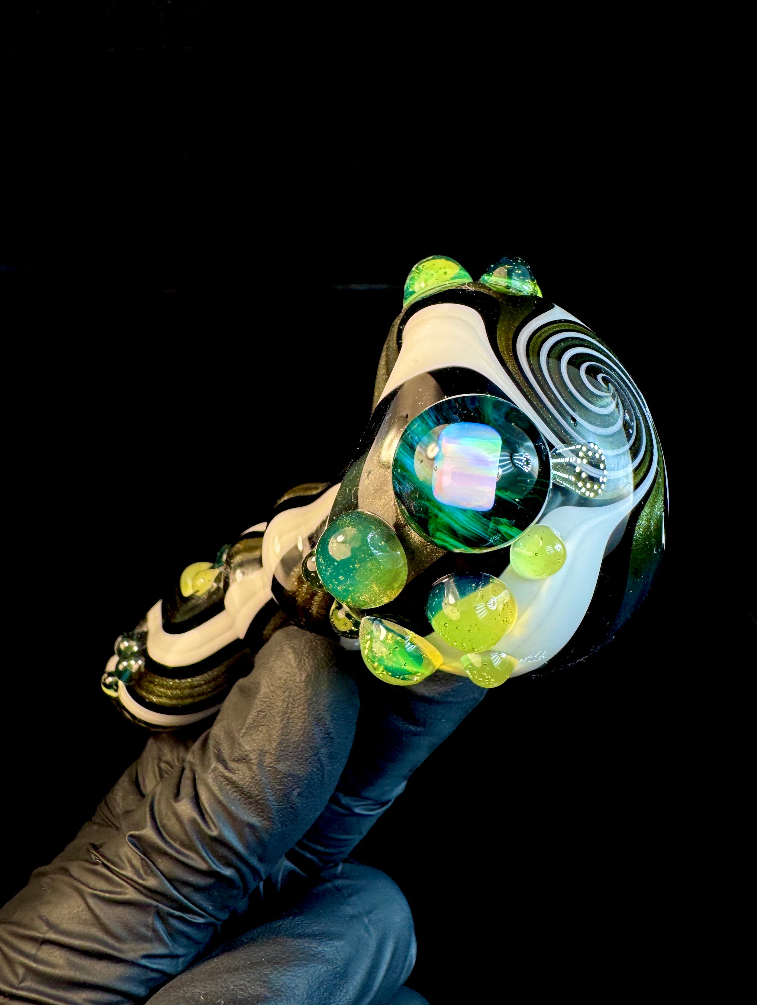 Beetlejuice Hypertwist Glass Pipe