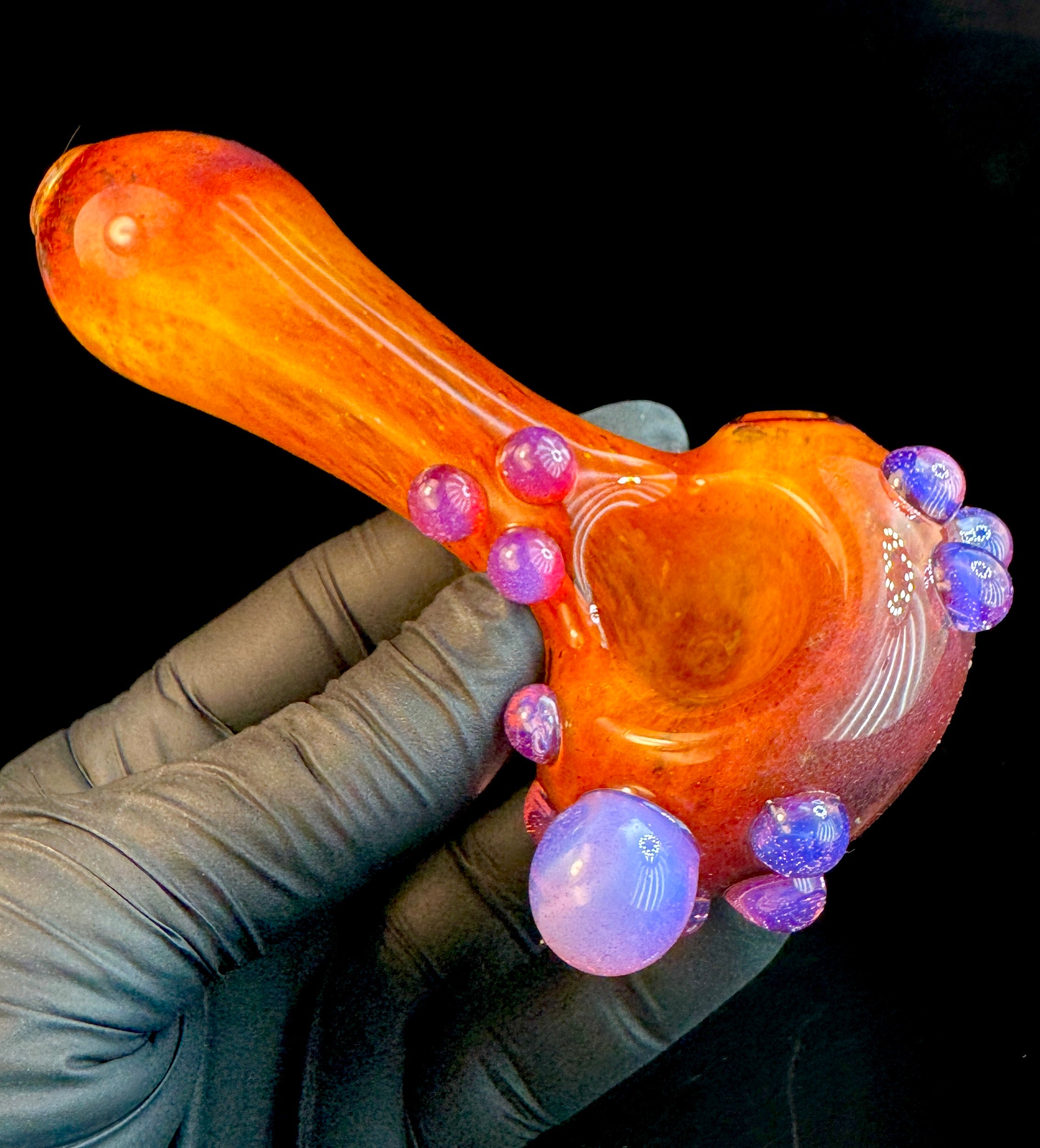 Amber fire dot pipe