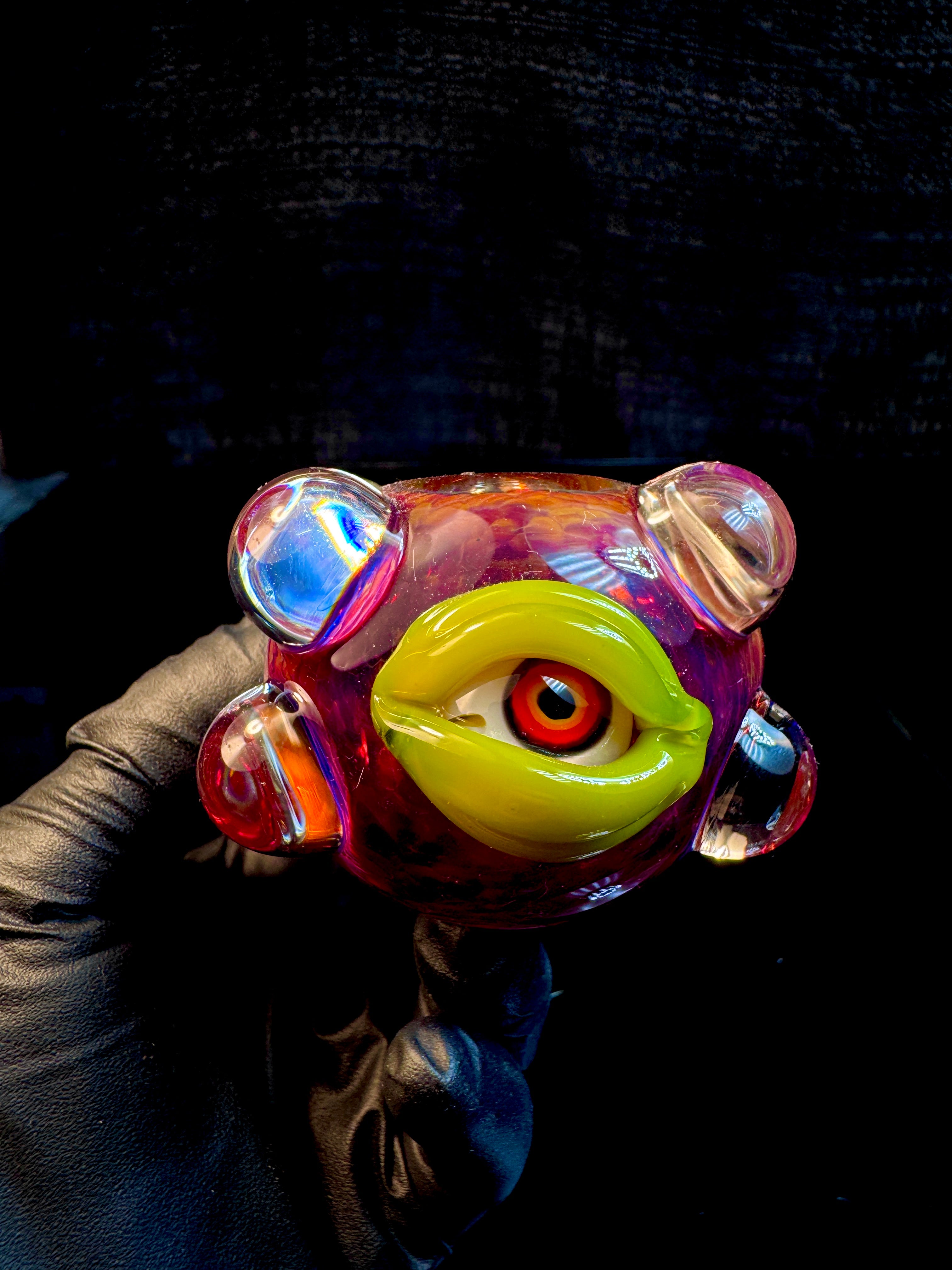 Nebula x Chartruesse eyeball