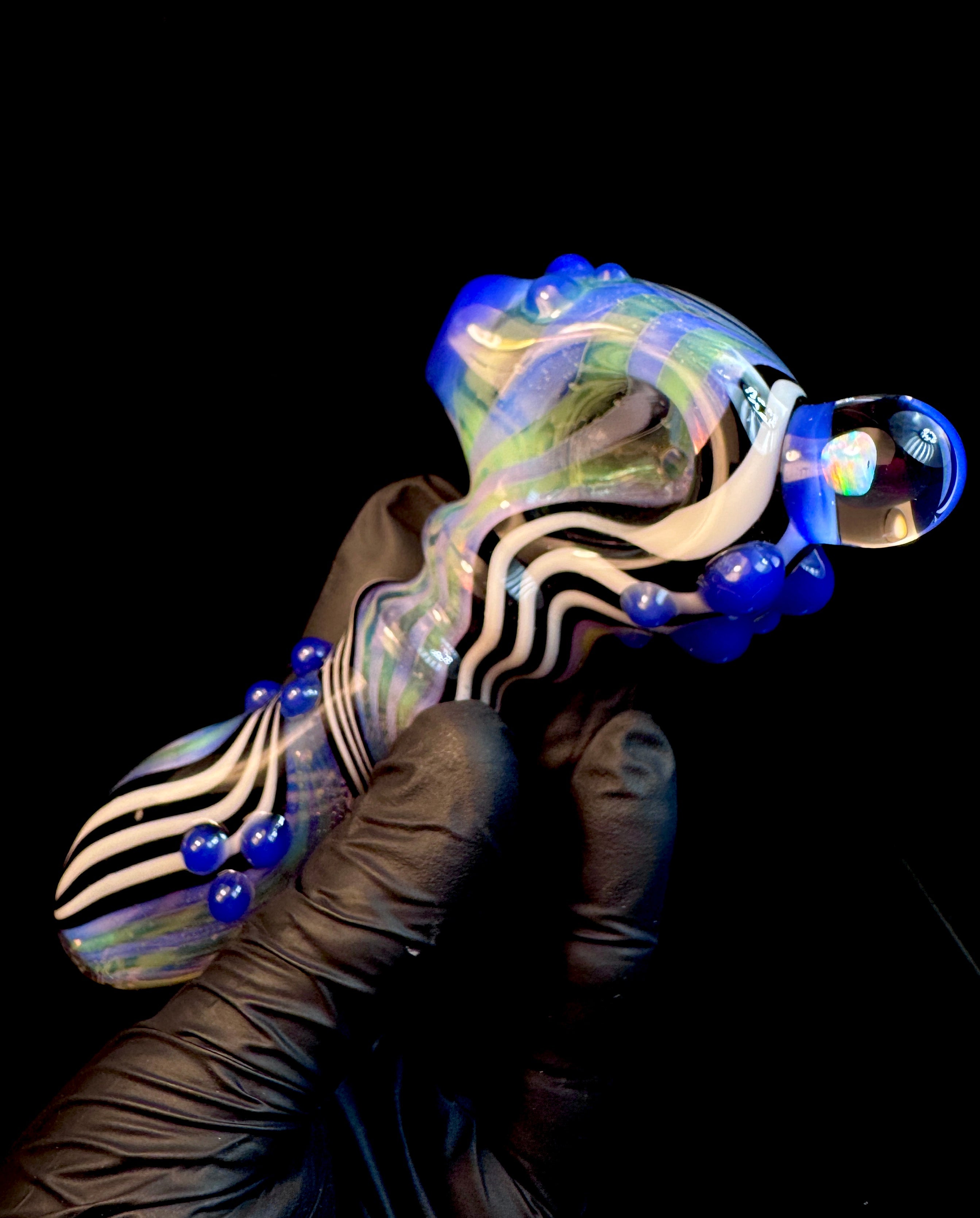 Linework opal pipe