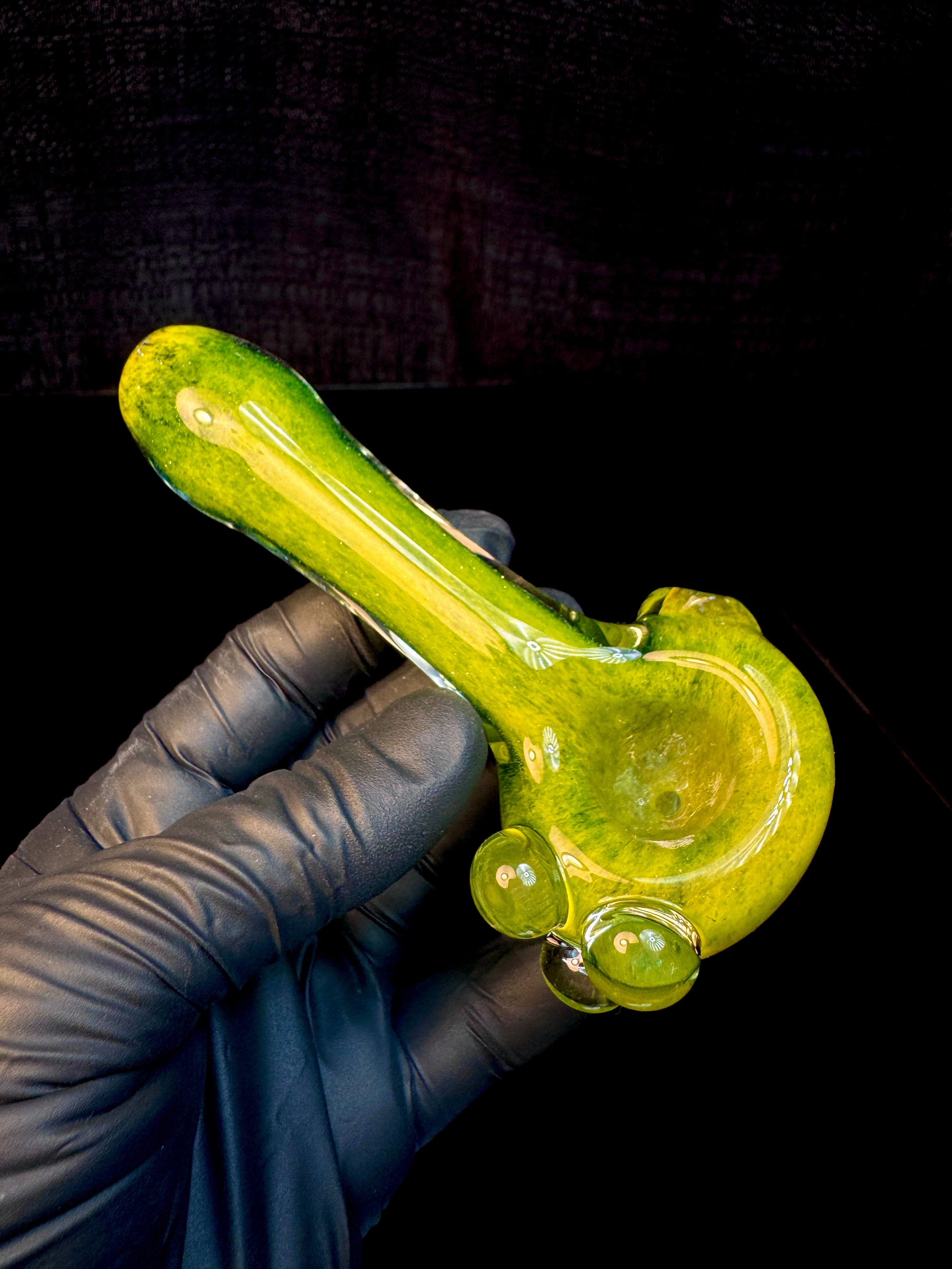 Dandelion pipe
