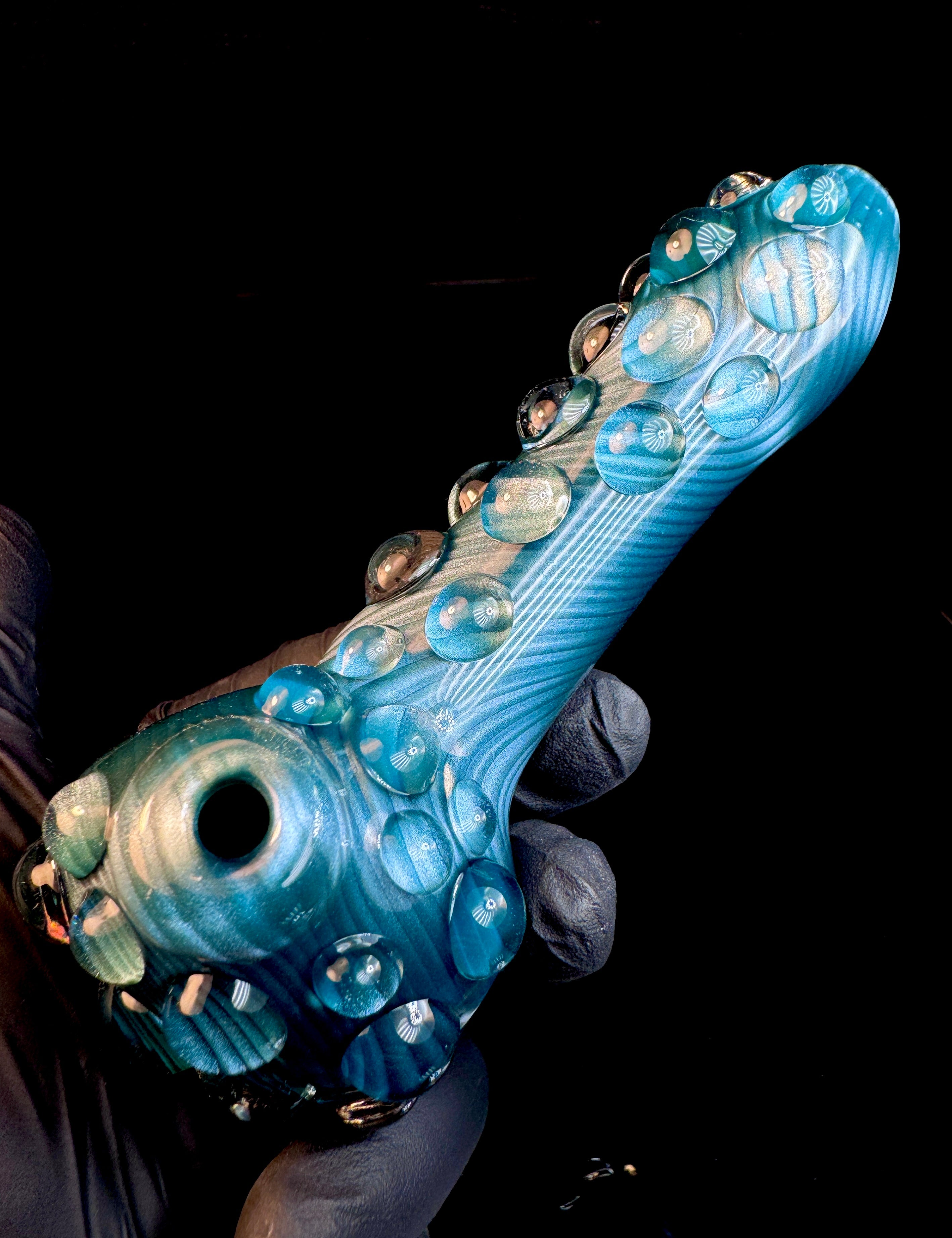 Neptunian Opal pipe