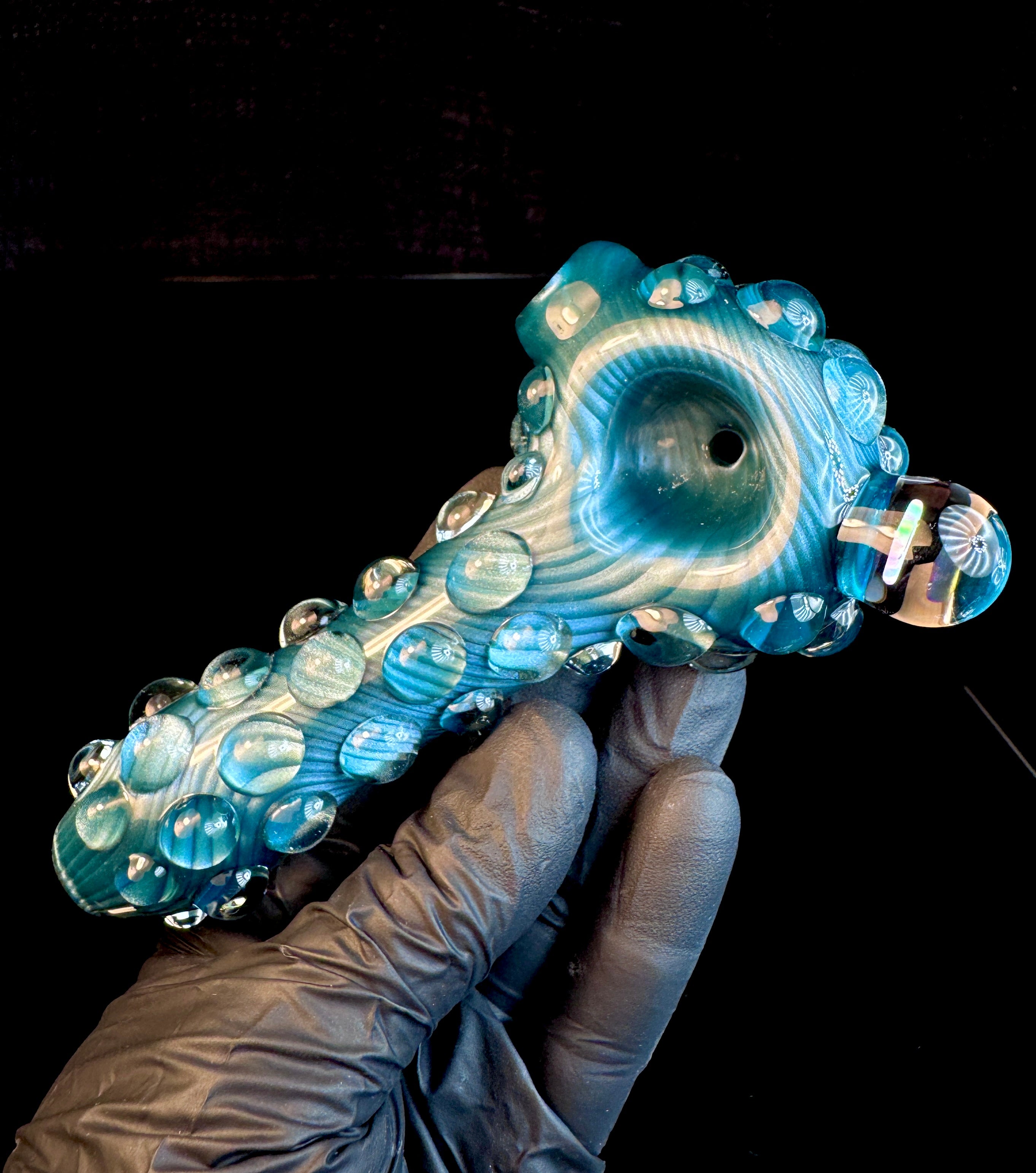Neptunian Opal pipe