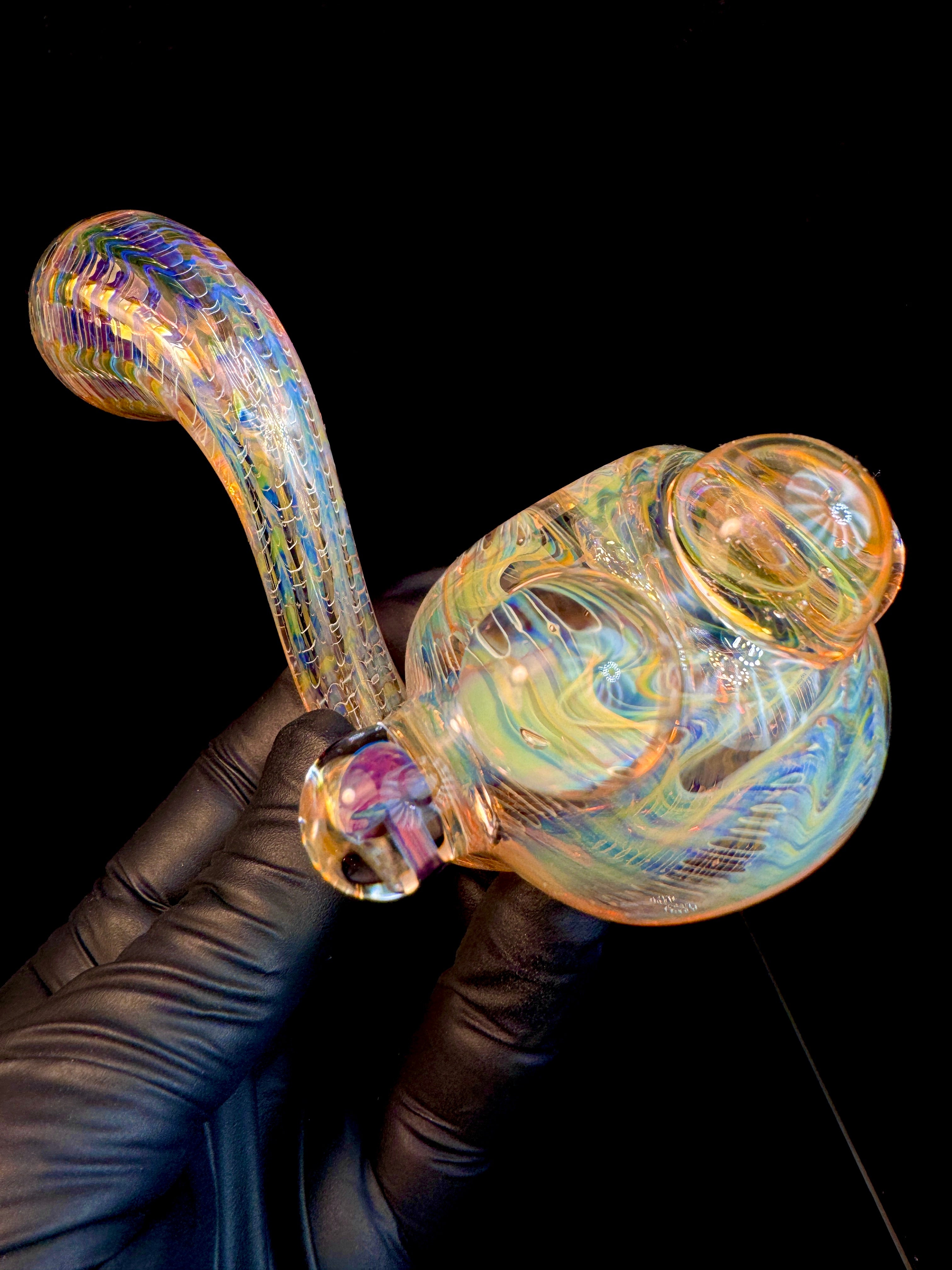 Golden dark web mushroom bendy
