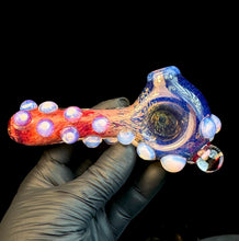 Load image into Gallery viewer, Fire fade opal pipe
