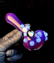Load image into Gallery viewer, Midnight magenta opal pipe
