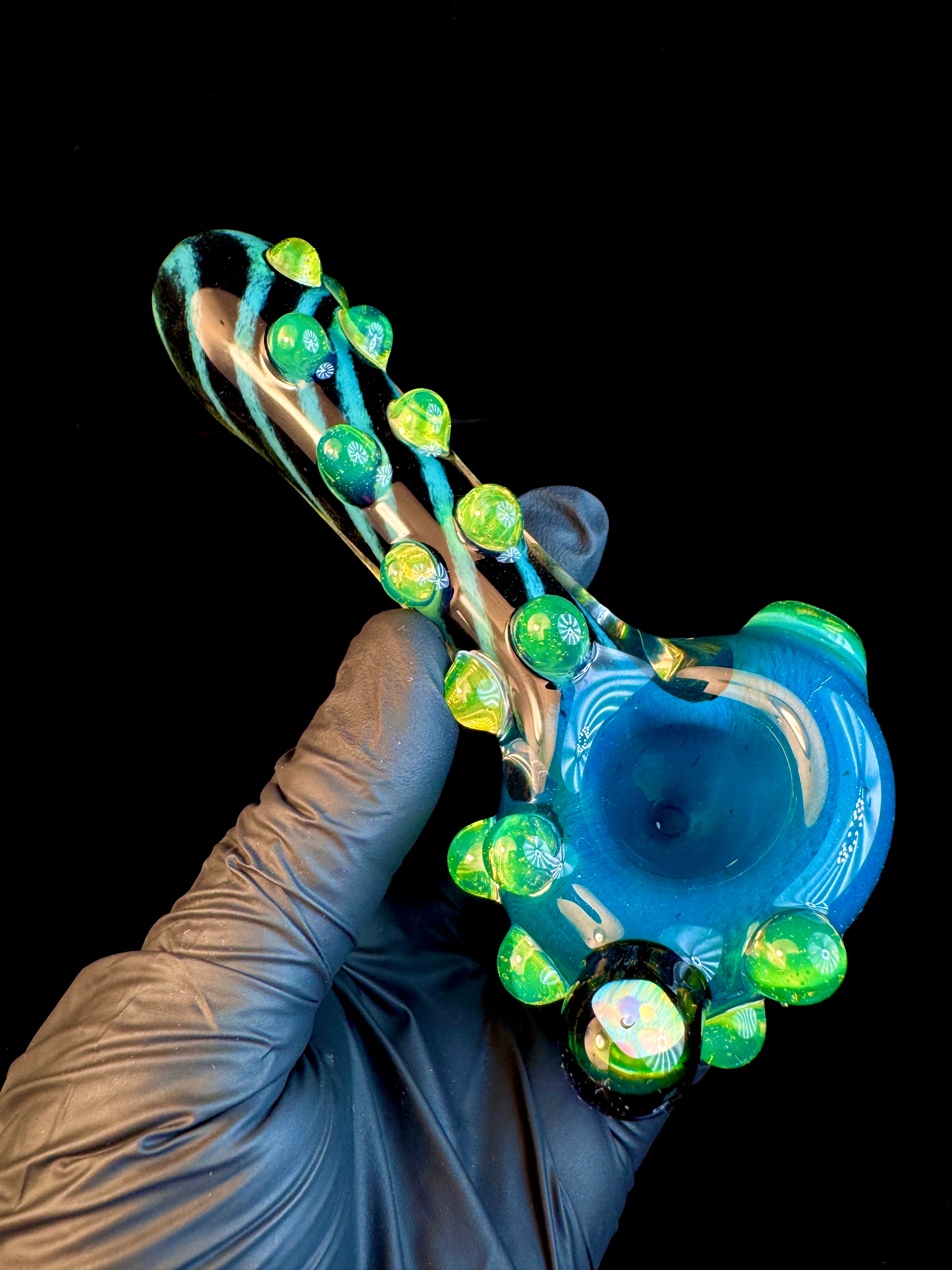 Blue spruce x Jet black striped opal pipe