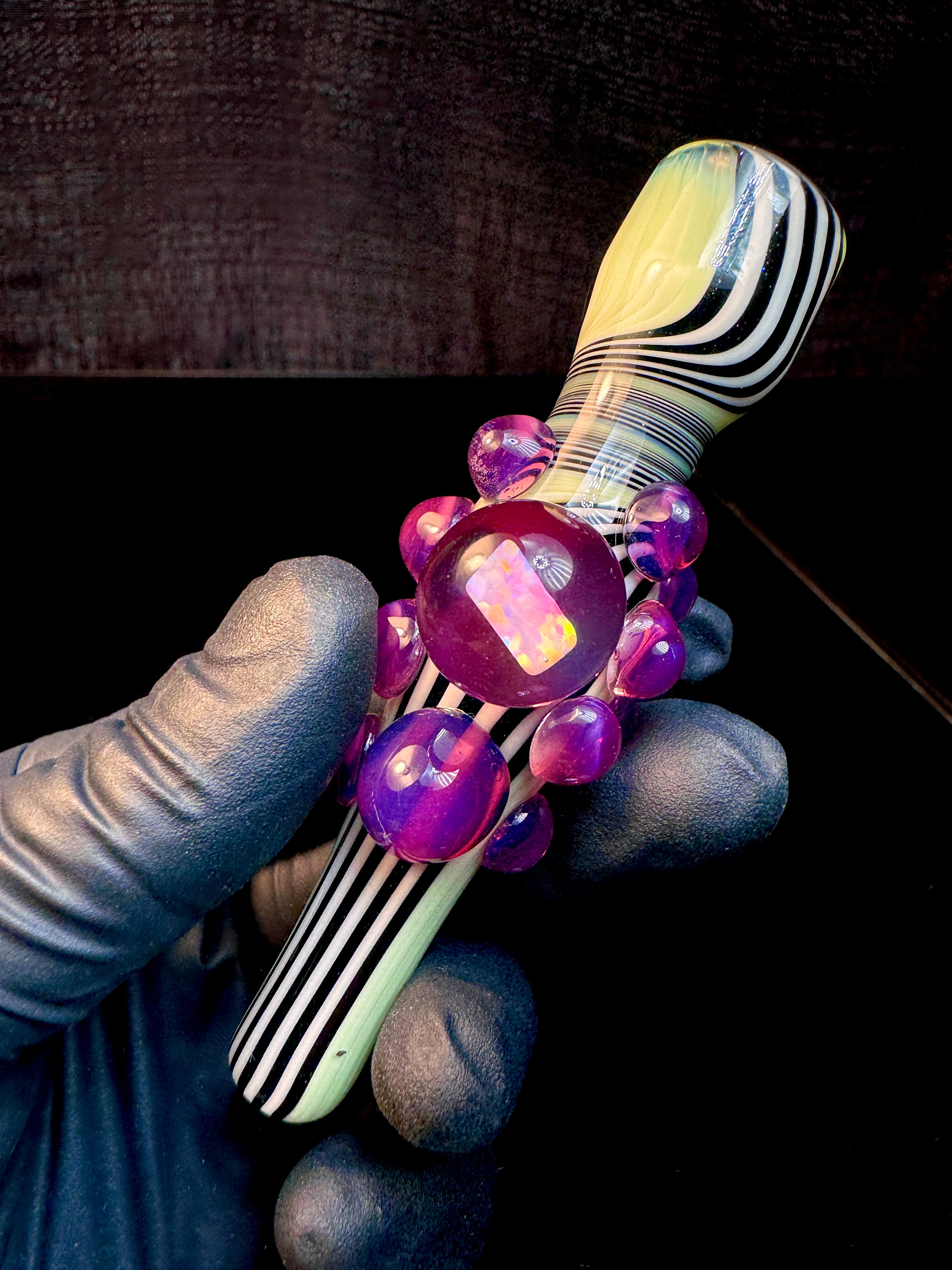 Milky slyme pinstripes x carmalene Opal Chillum