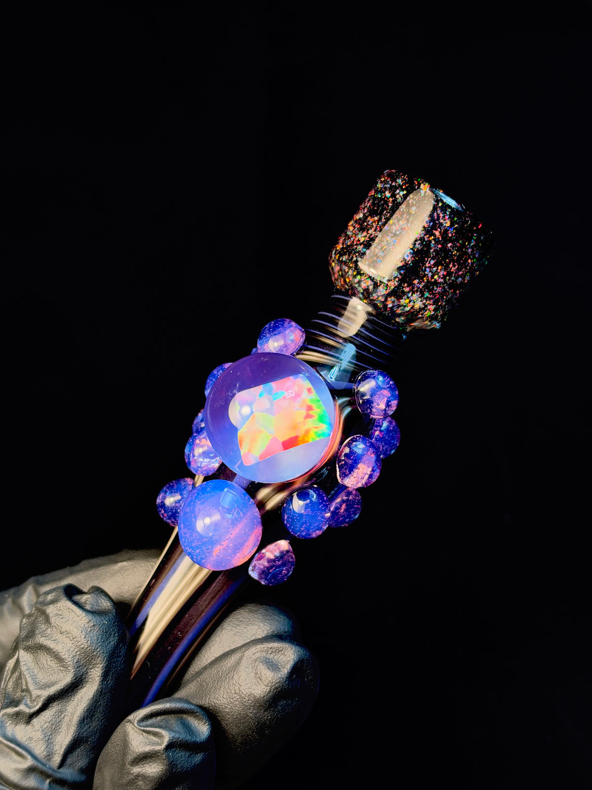 Crushed opal x Royal Court Chillum
